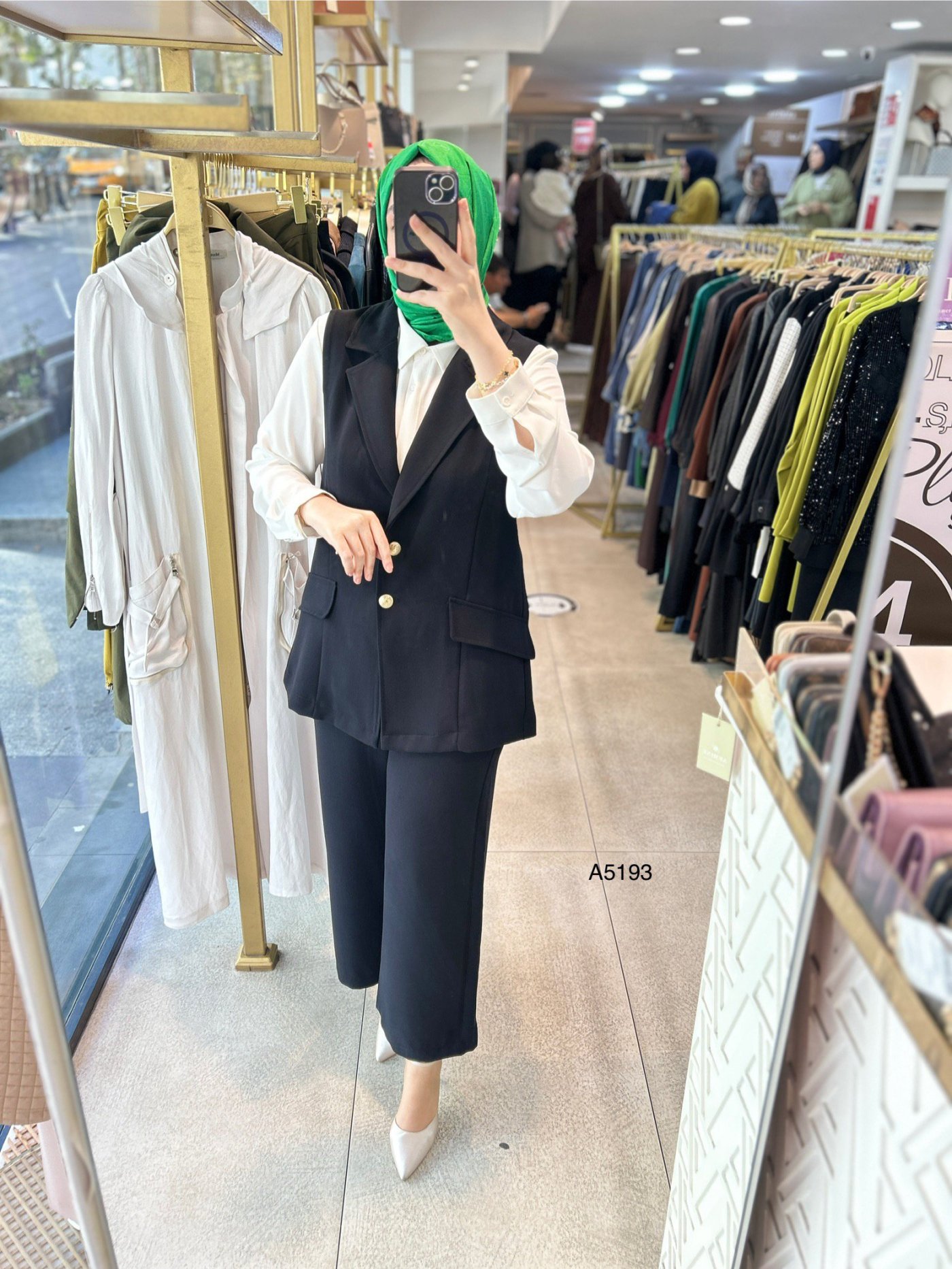 A5193 Yelekli Takım