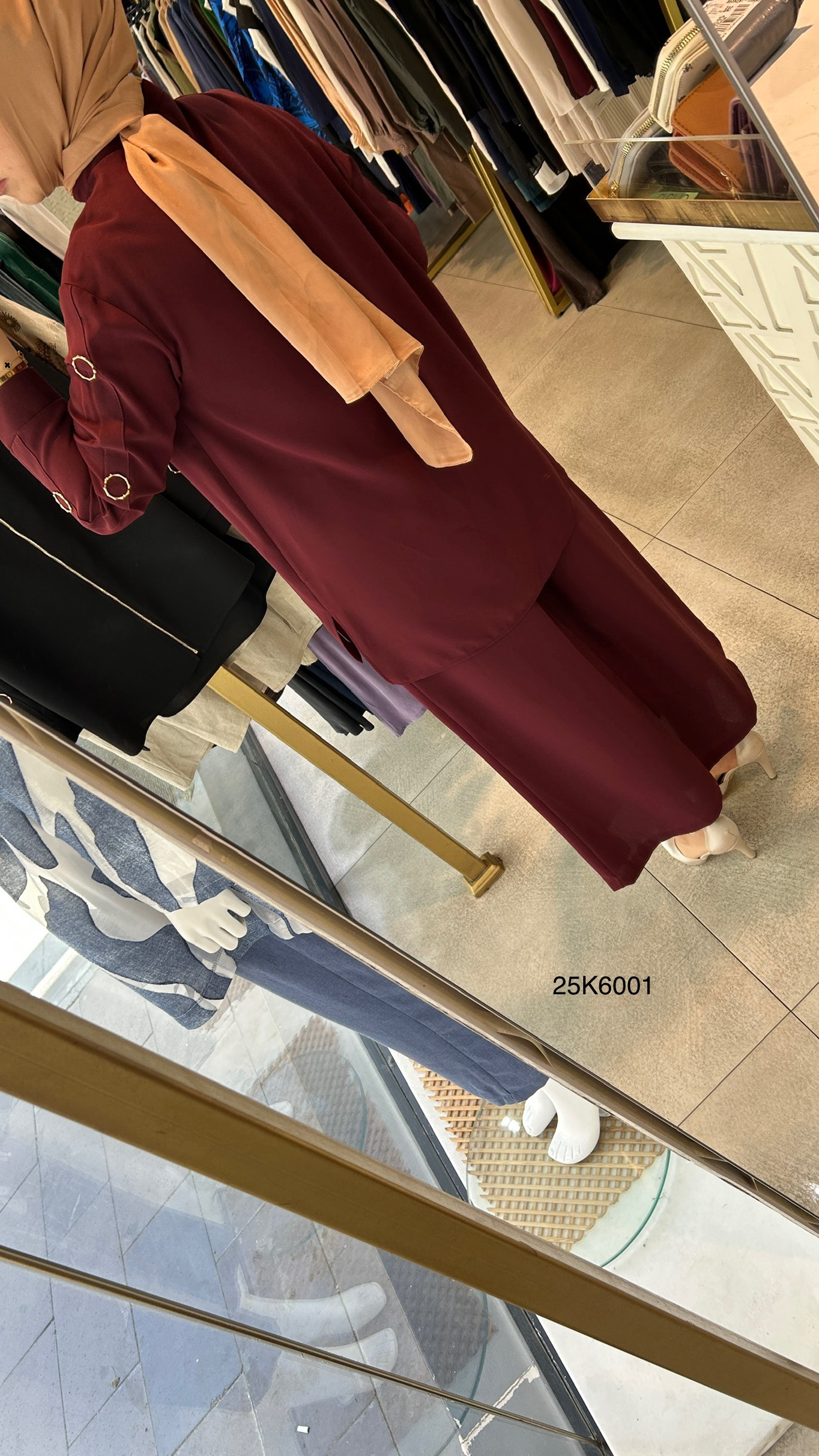 25K6001 KOL DETAYLI ALTÜST TAKIM