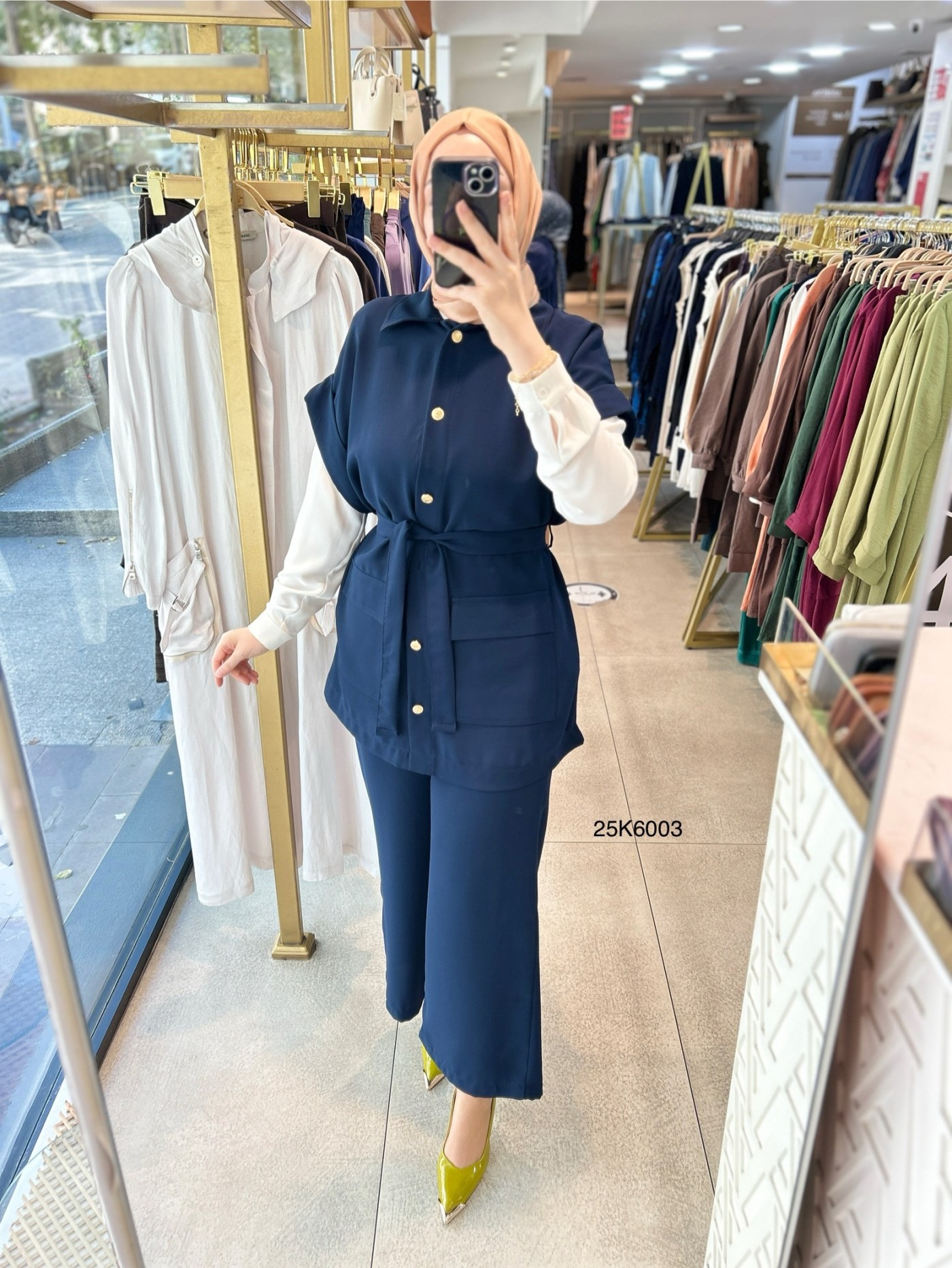 25K6003 KAPAK CEPLİ YELEK PANTOLON TAKIM