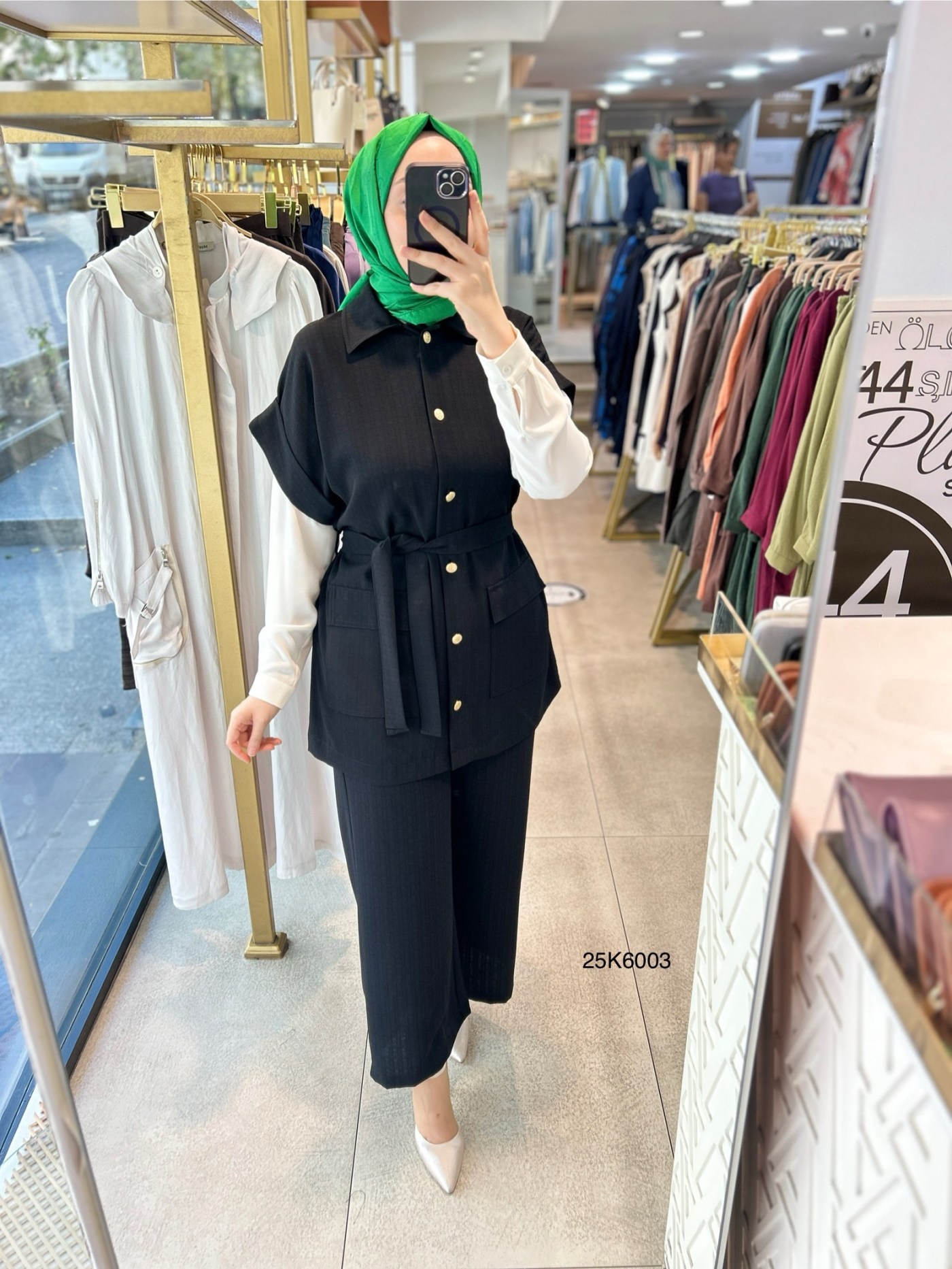 25K6003 KAPAK CEPLİ YELEK PANTOLON TAKIM