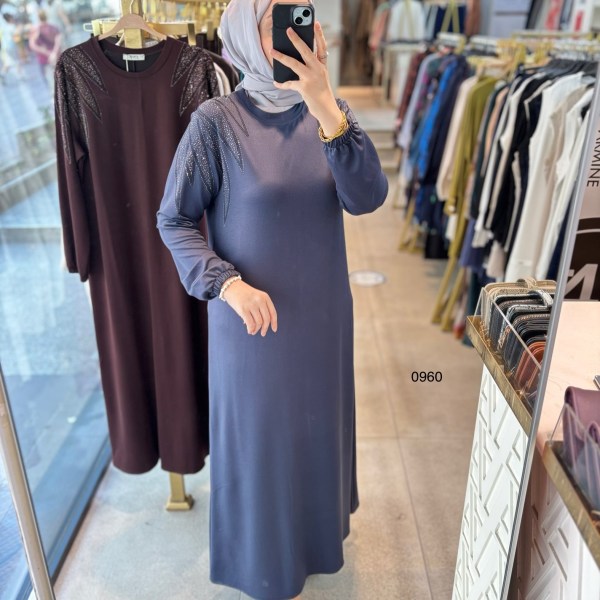 0960 OMZU TAŞ DETAYLI ELBİSE - Görsel 1