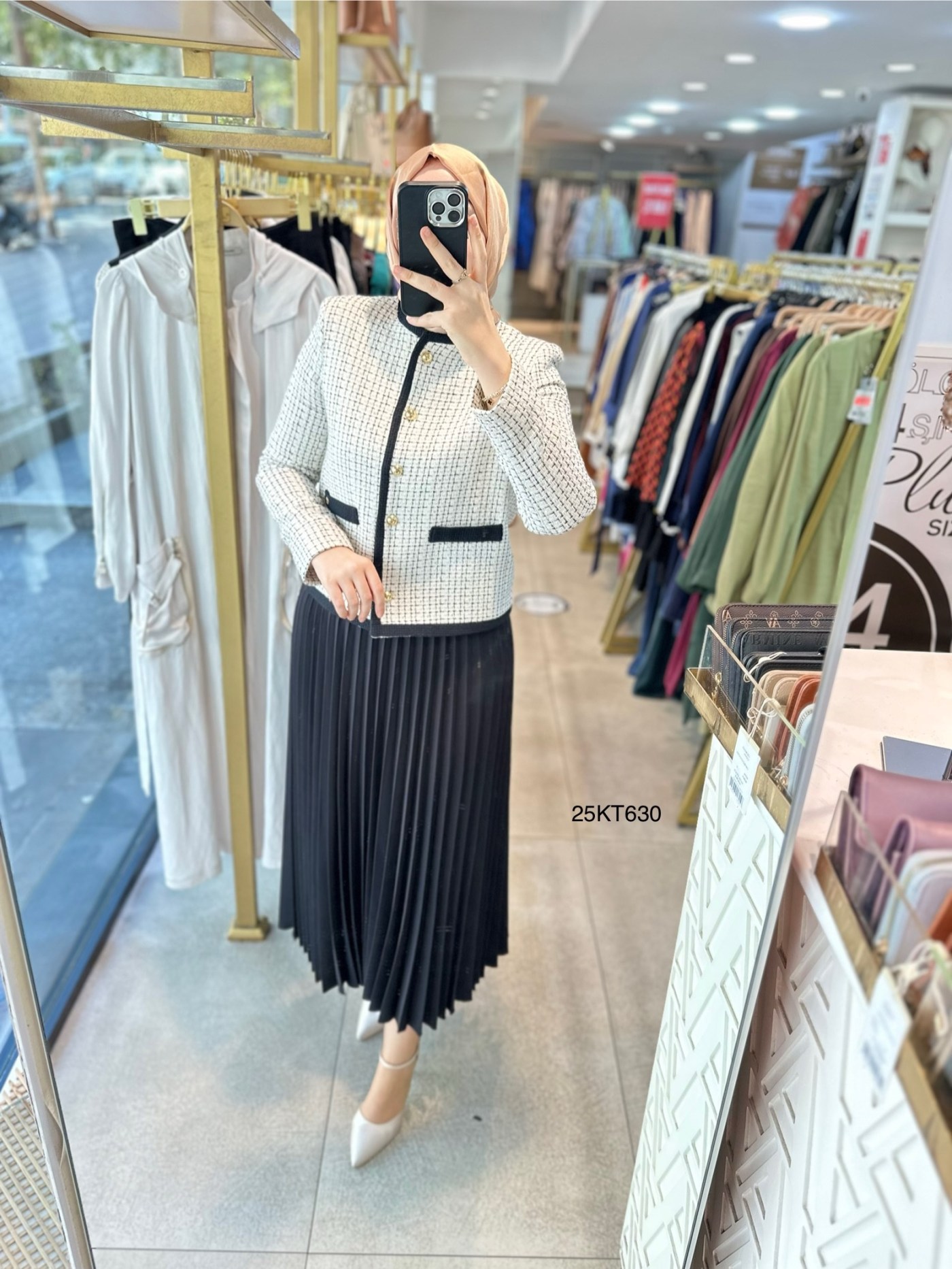 25KT630 ARMİNE TREND TUVİT TAKIM