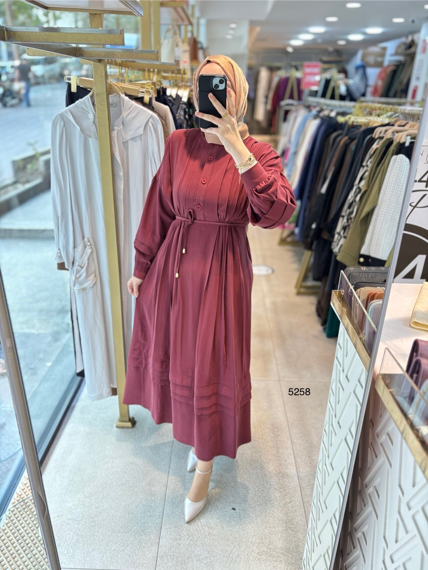 5258 PİLE DETAYLI ELBİSE