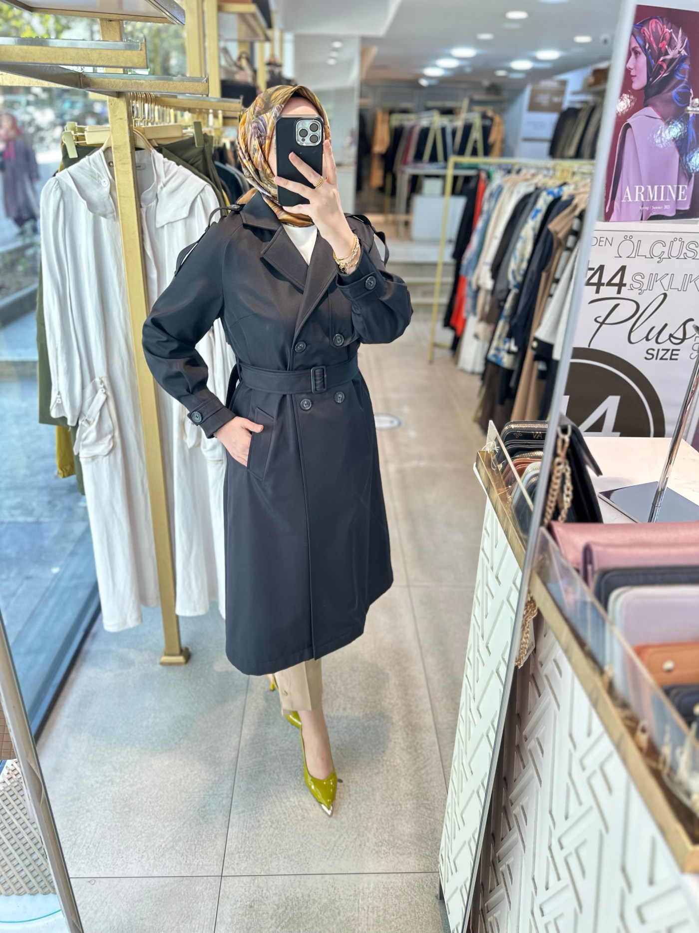 SZ1547 SELMA ZAFEROĞLU DÜĞMELİ TRENÇKOT