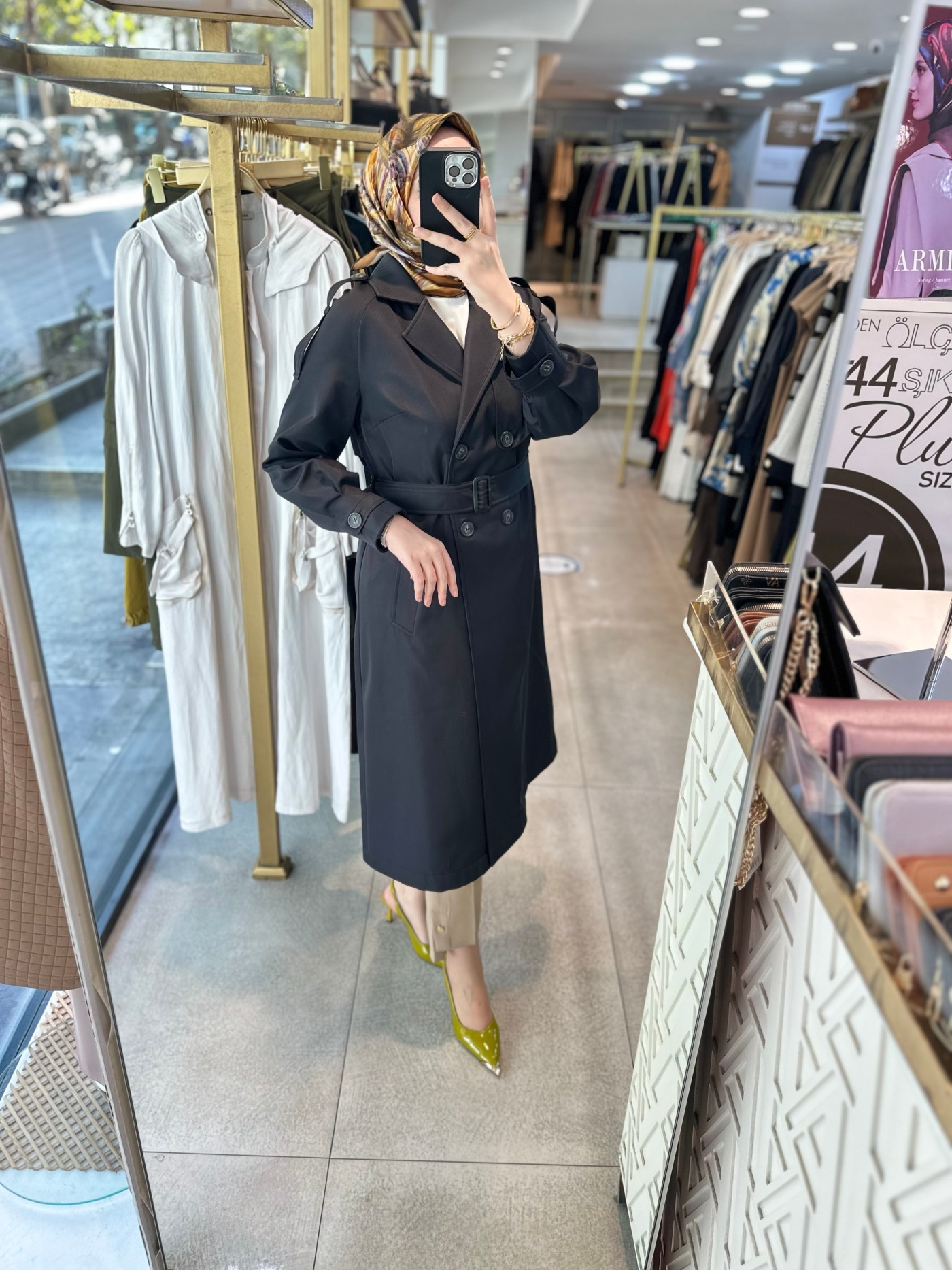 SZ1547 SELMA ZAFEROĞLU DÜĞMELİ TRENÇKOT