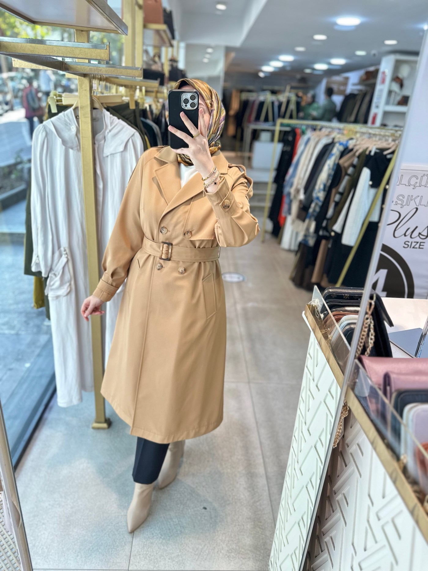 SZ1547 SELMA ZAFEROĞLU DÜĞMELİ TRENÇKOT