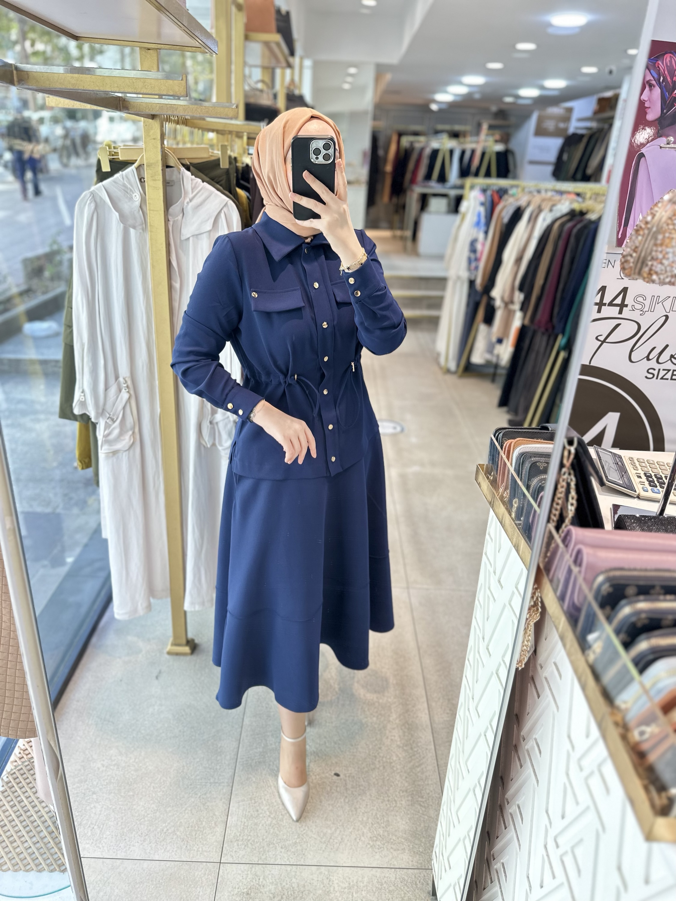 25KT665 ARMİNE TREND BEL BÜZGÜLÜ ETEKLİ TAKIM - Görsel 3