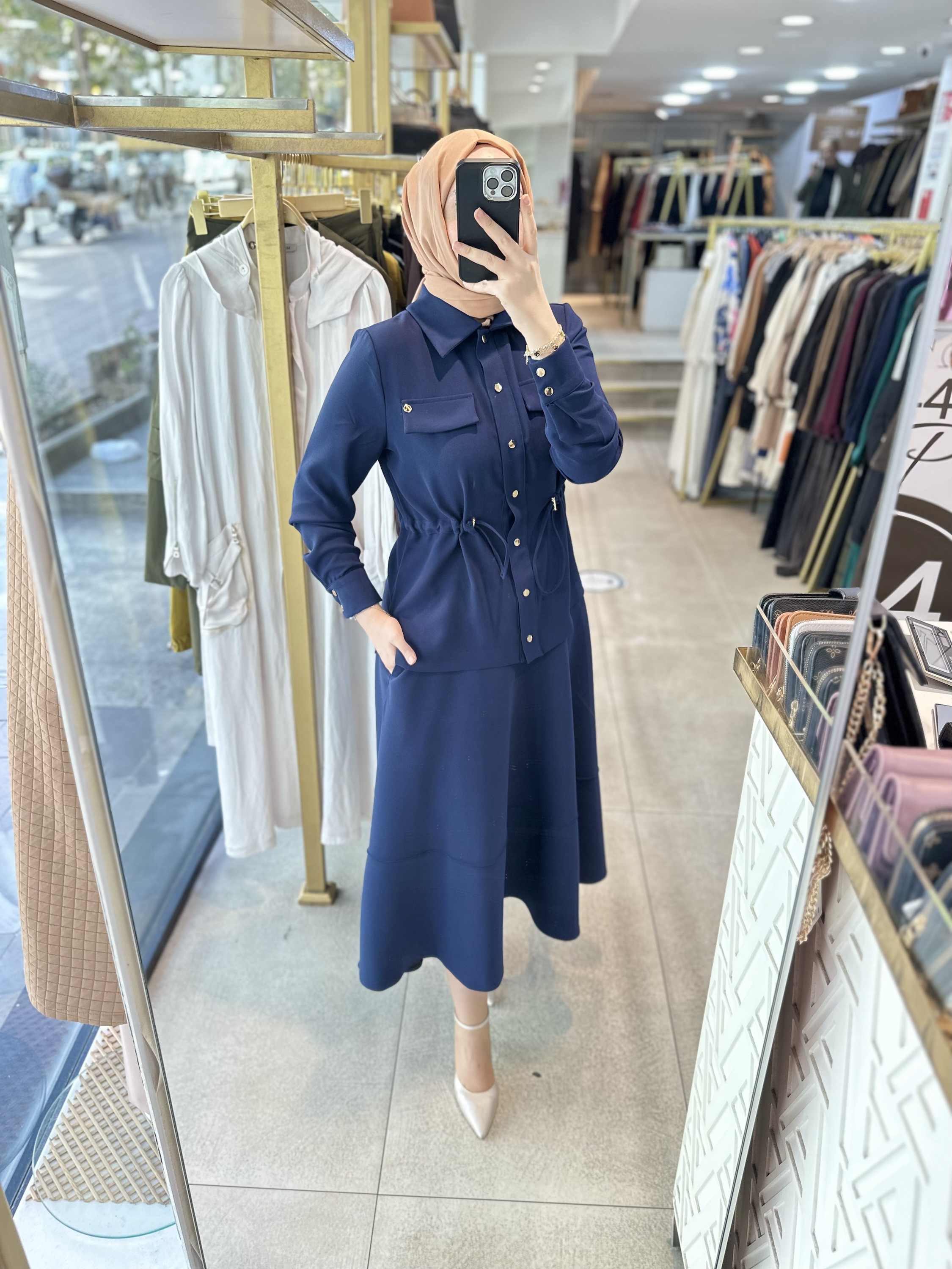 25KT665 ARMİNE TREND BEL BÜZGÜLÜ ETEKLİ TAKIM - Görsel 4