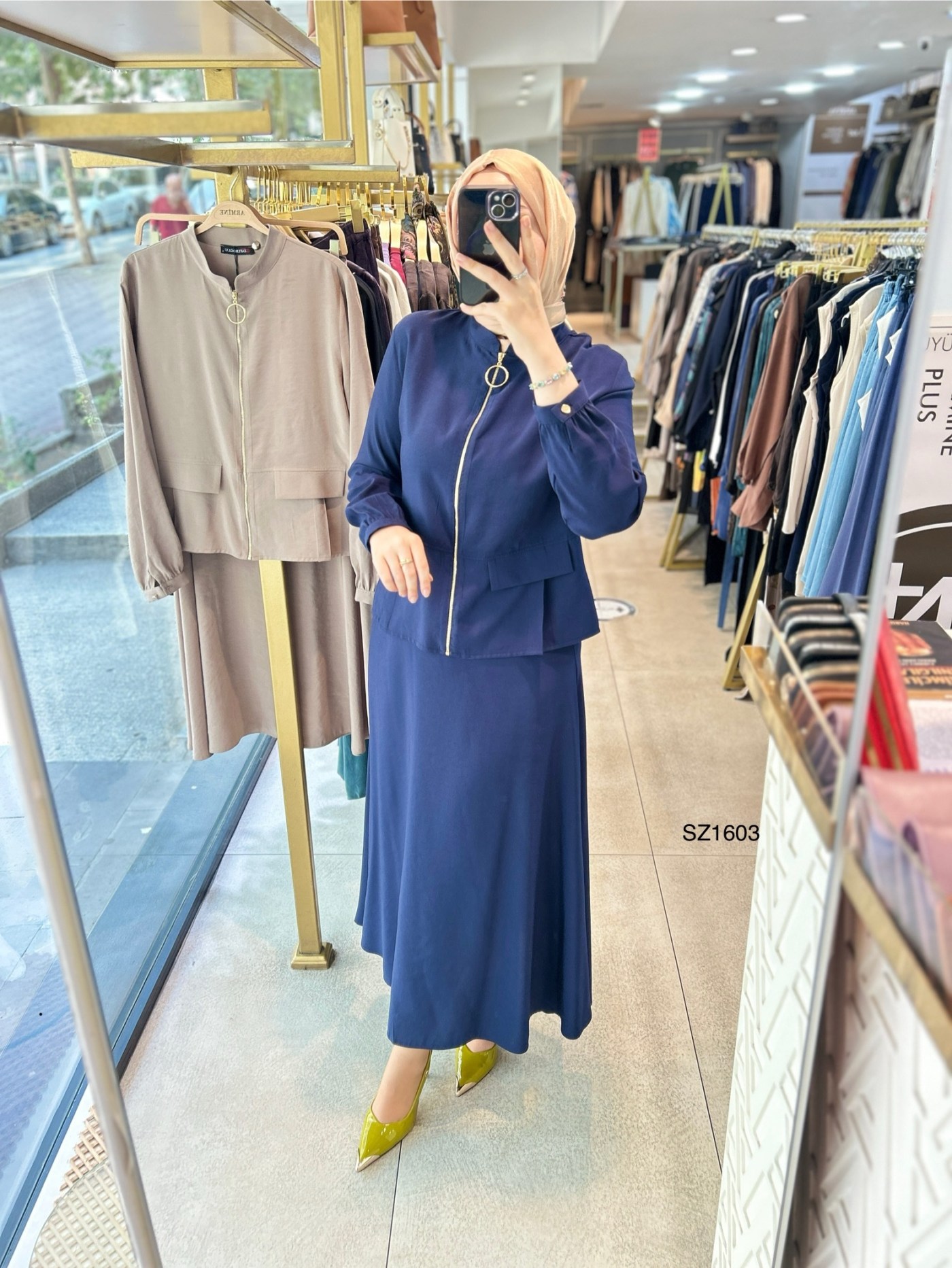 Selma Zaferoğlu 1603 Etekli Takım