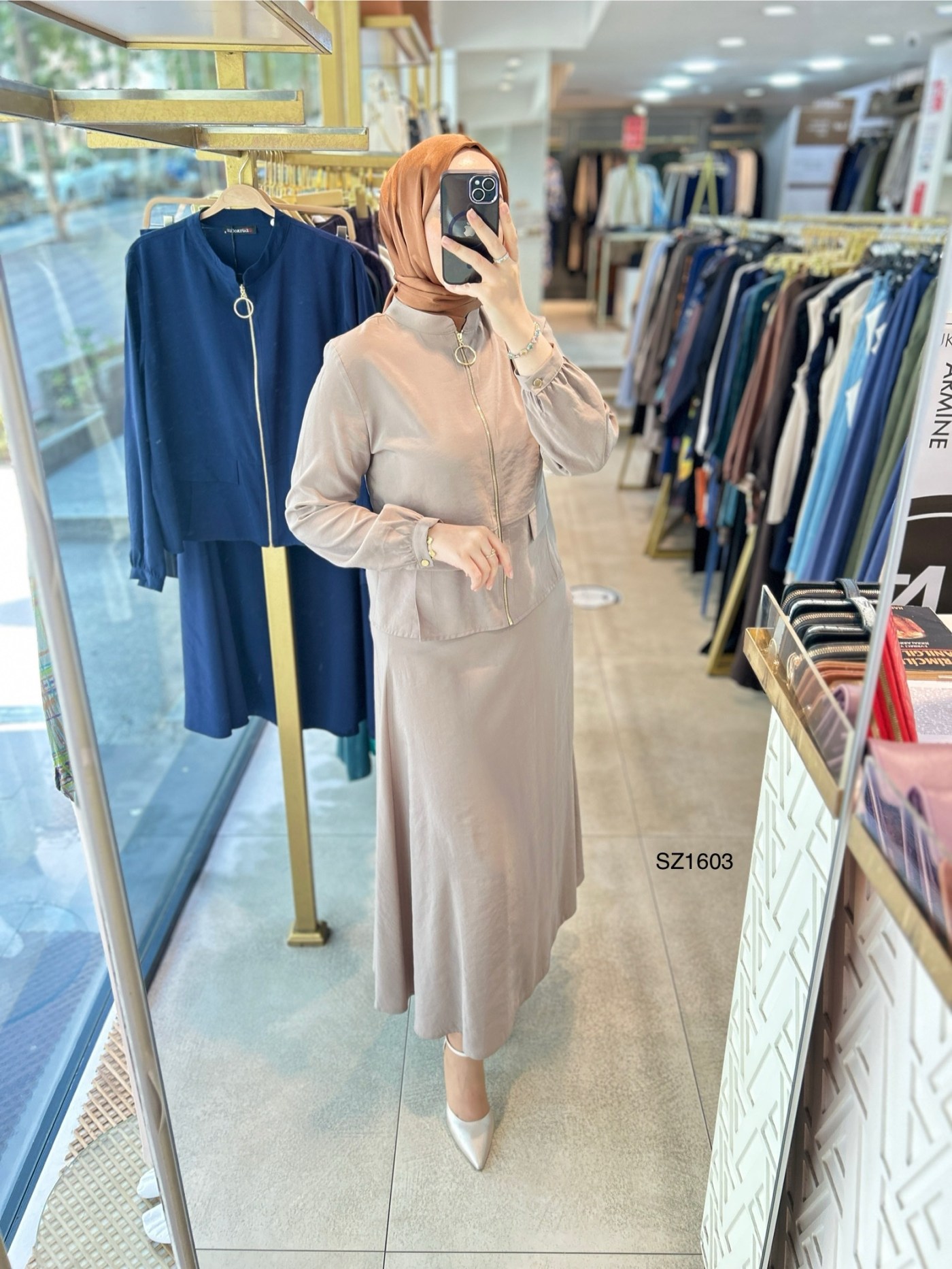 Selma Zaferoğlu 1603 Etekli Takım