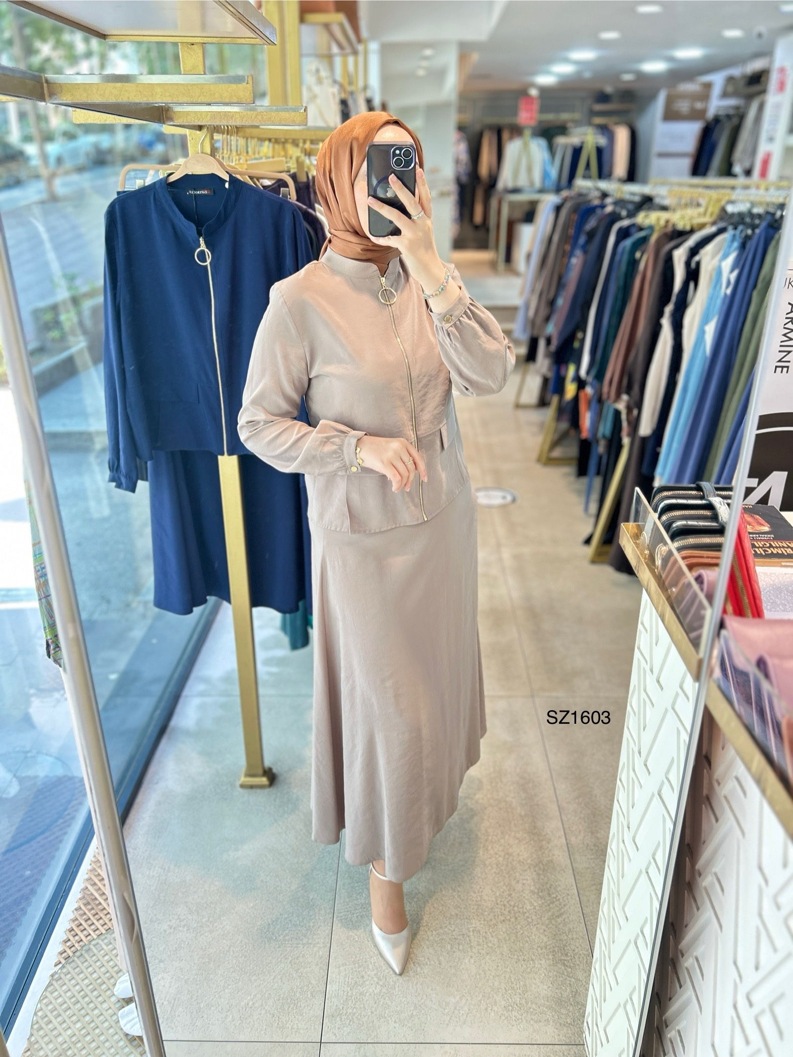 Selma Zaferoğlu 1603 Etekli Takım - Görsel 2