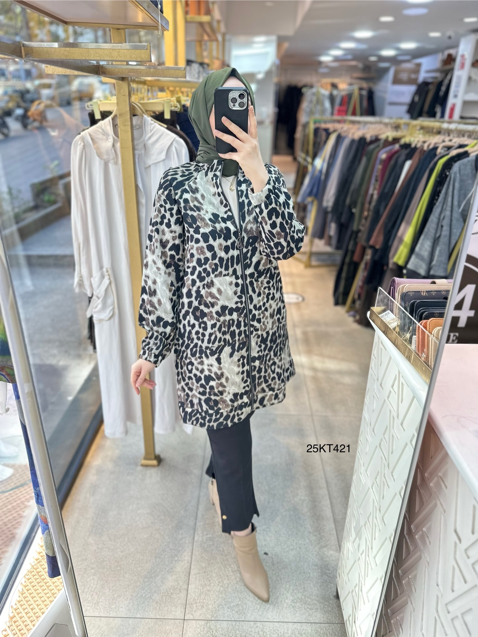 25KT421 Armine Trend Desenli Kap - Görsel 1