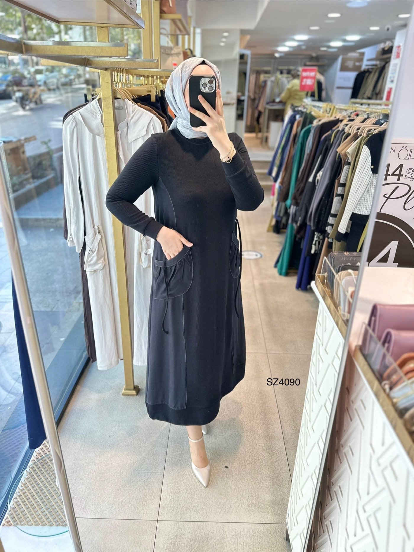 SZ4090 Selma Zaferoğlu Cep Detaylı Elbise