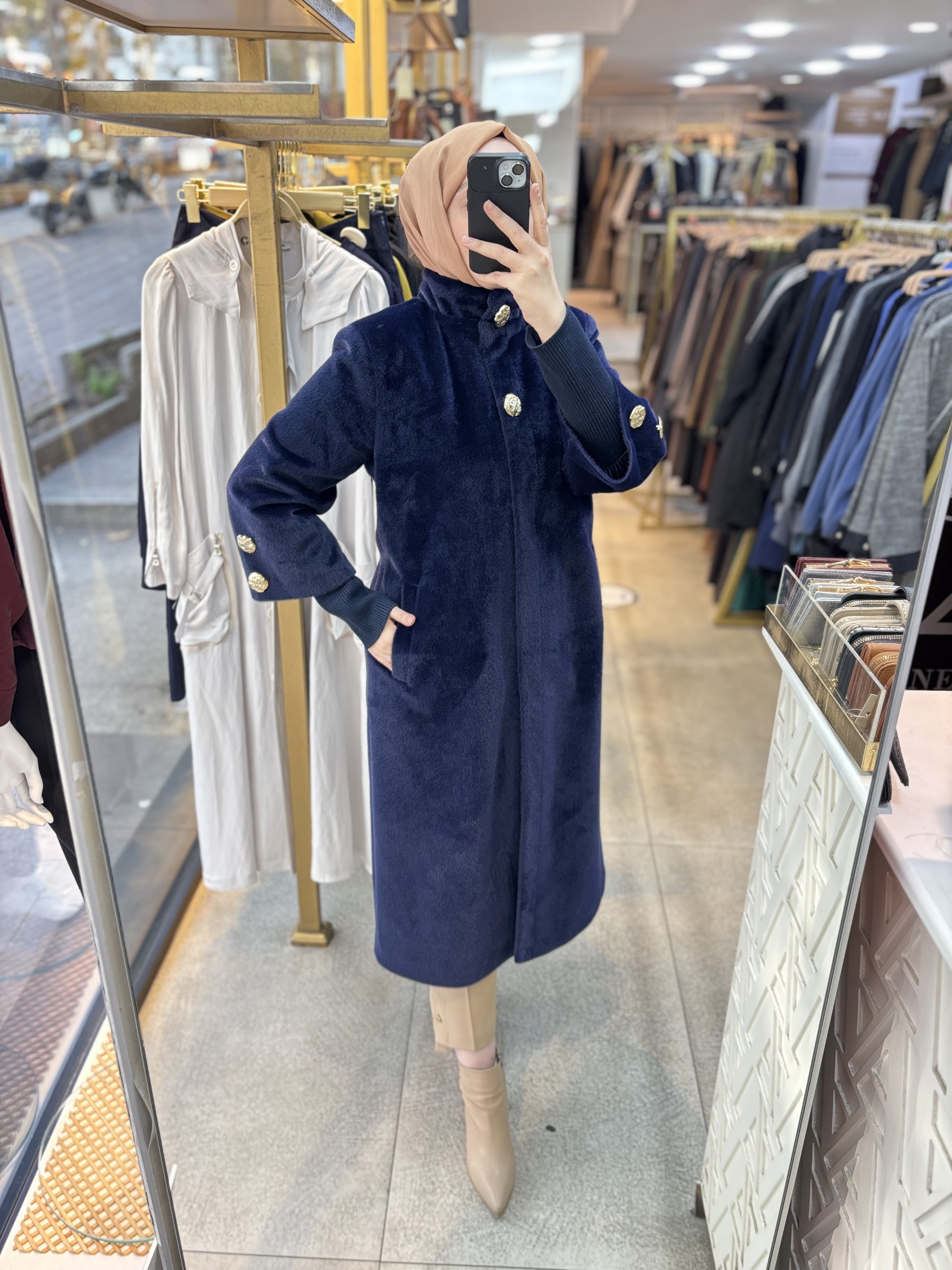 8653 Düğmeli Kaşe Kaban - Görsel 4