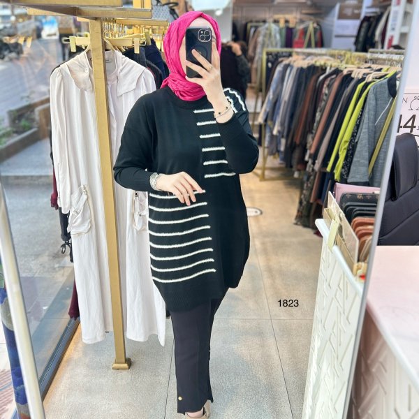 1823 DÜZ ÇİZGİ ÇAPRAZ DETAYLI TRİKO TUNİK - Görsel 9