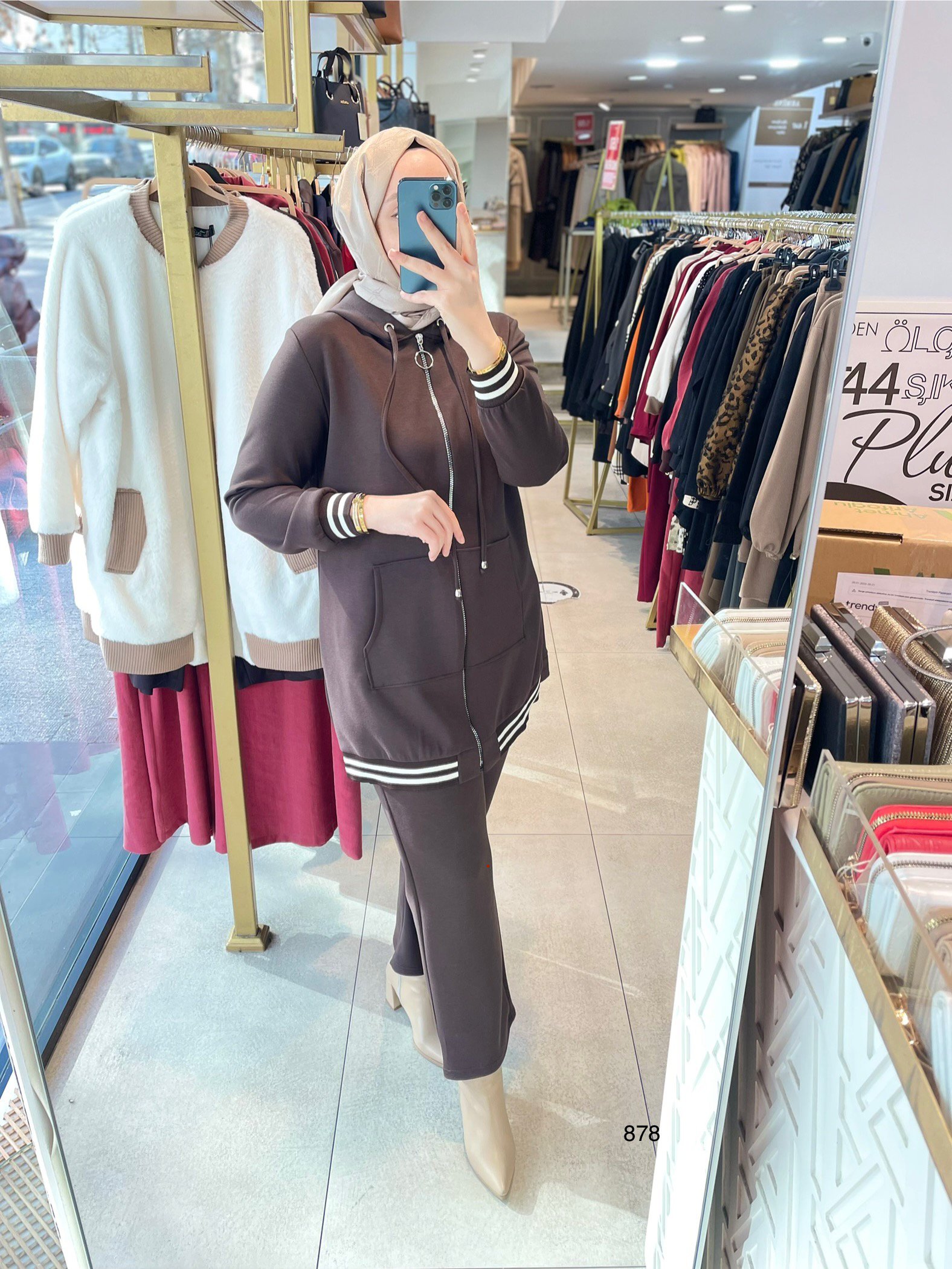 878 Spor Takım - Görsel 1