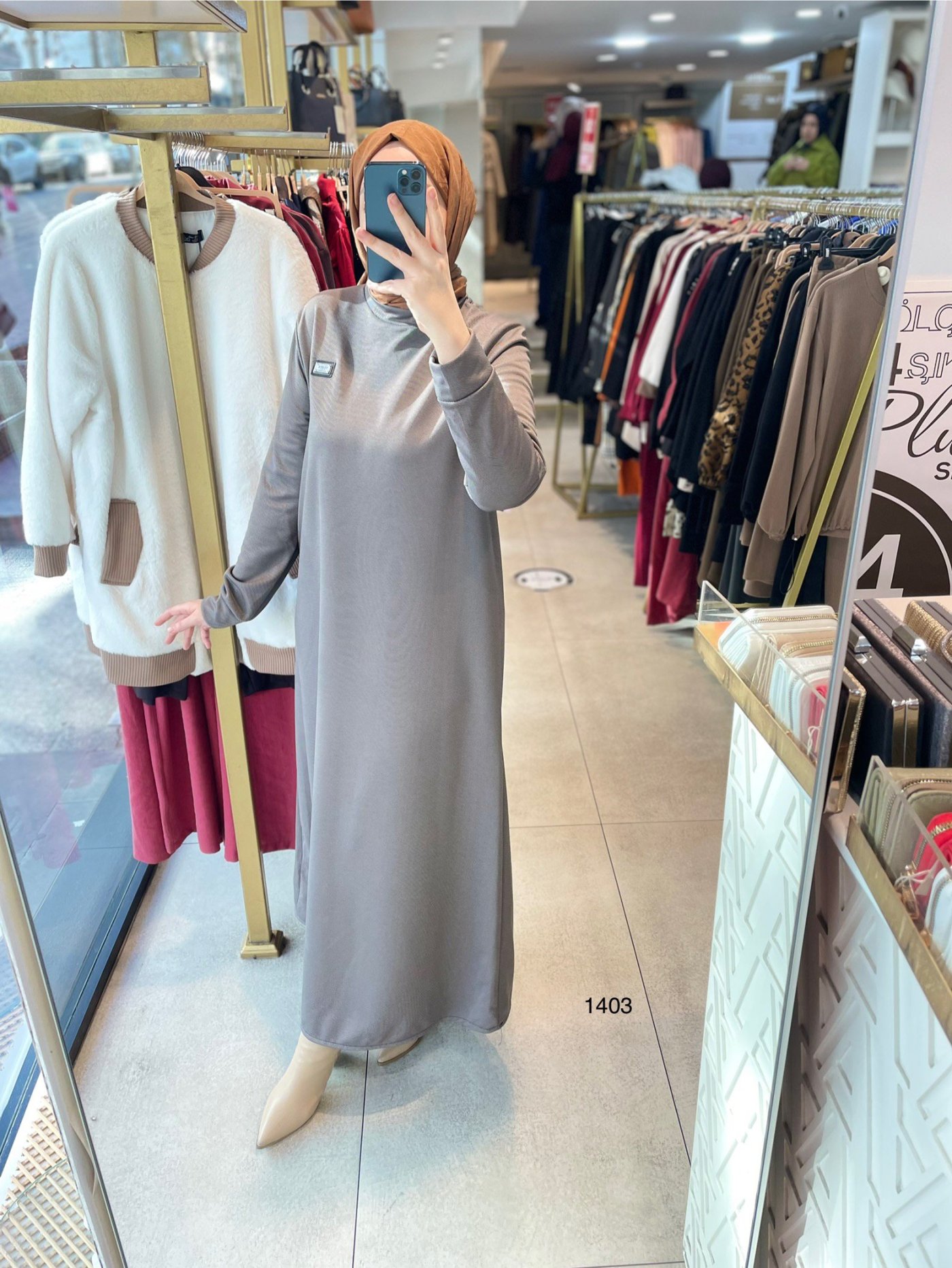 1403 ARMA DETAYLI BASIC ELBİSE