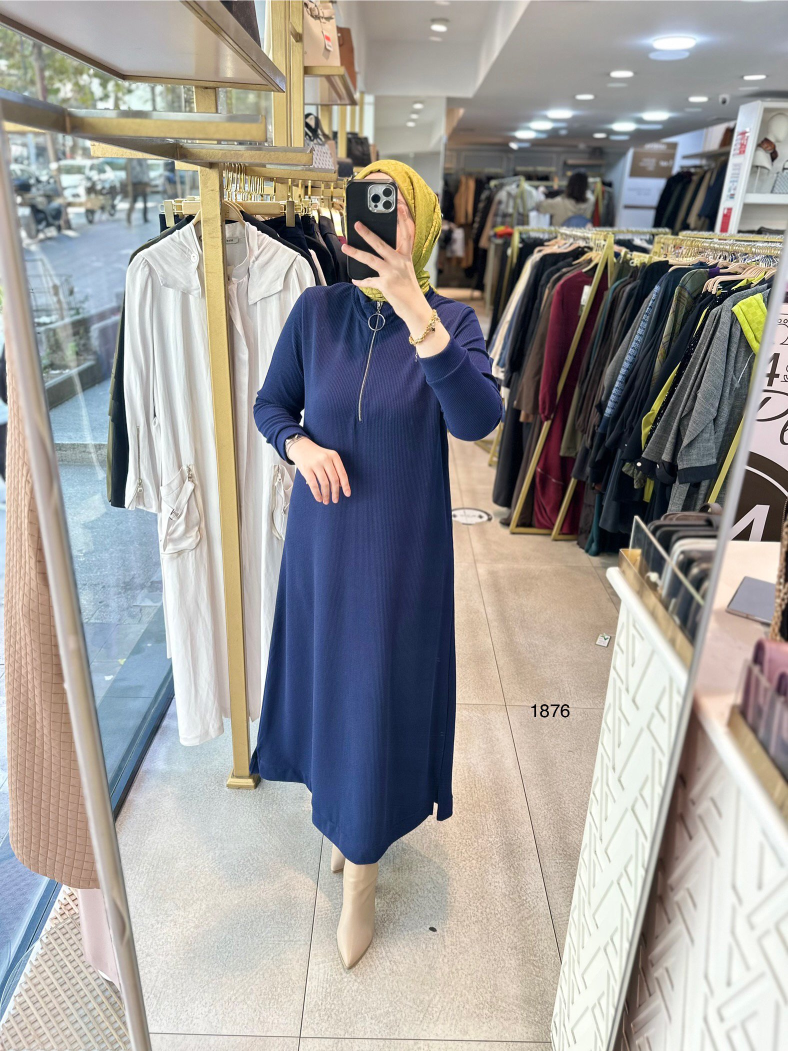 1876 Ön Fermuarlı Elbise - Görsel 1