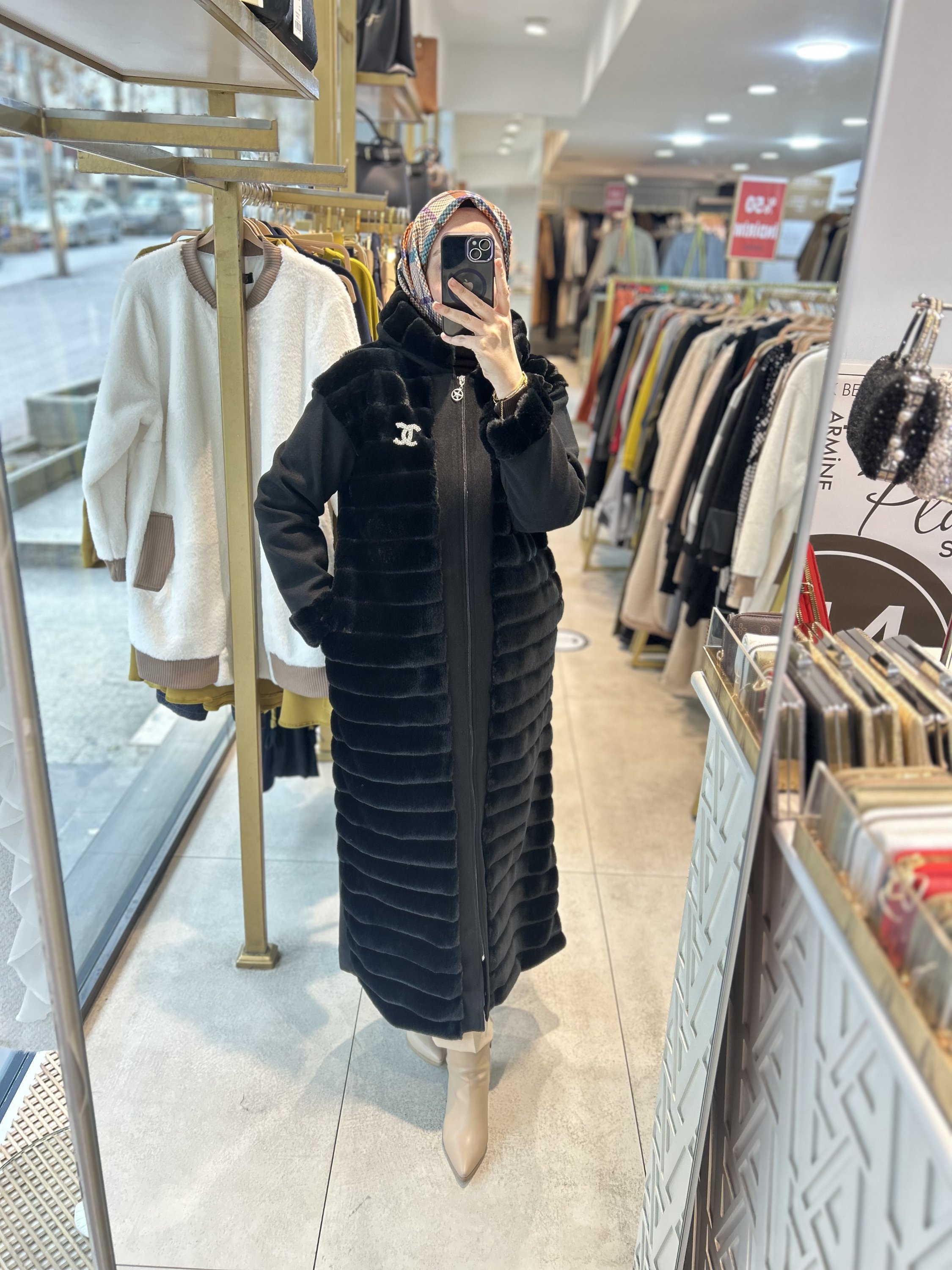 6514 Chanel Broşlu Angora Kaban - Görsel 2