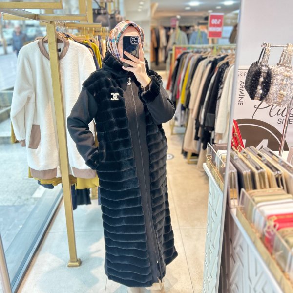 6514 Chanel Broşlu Angora Kaban - Görsel 1