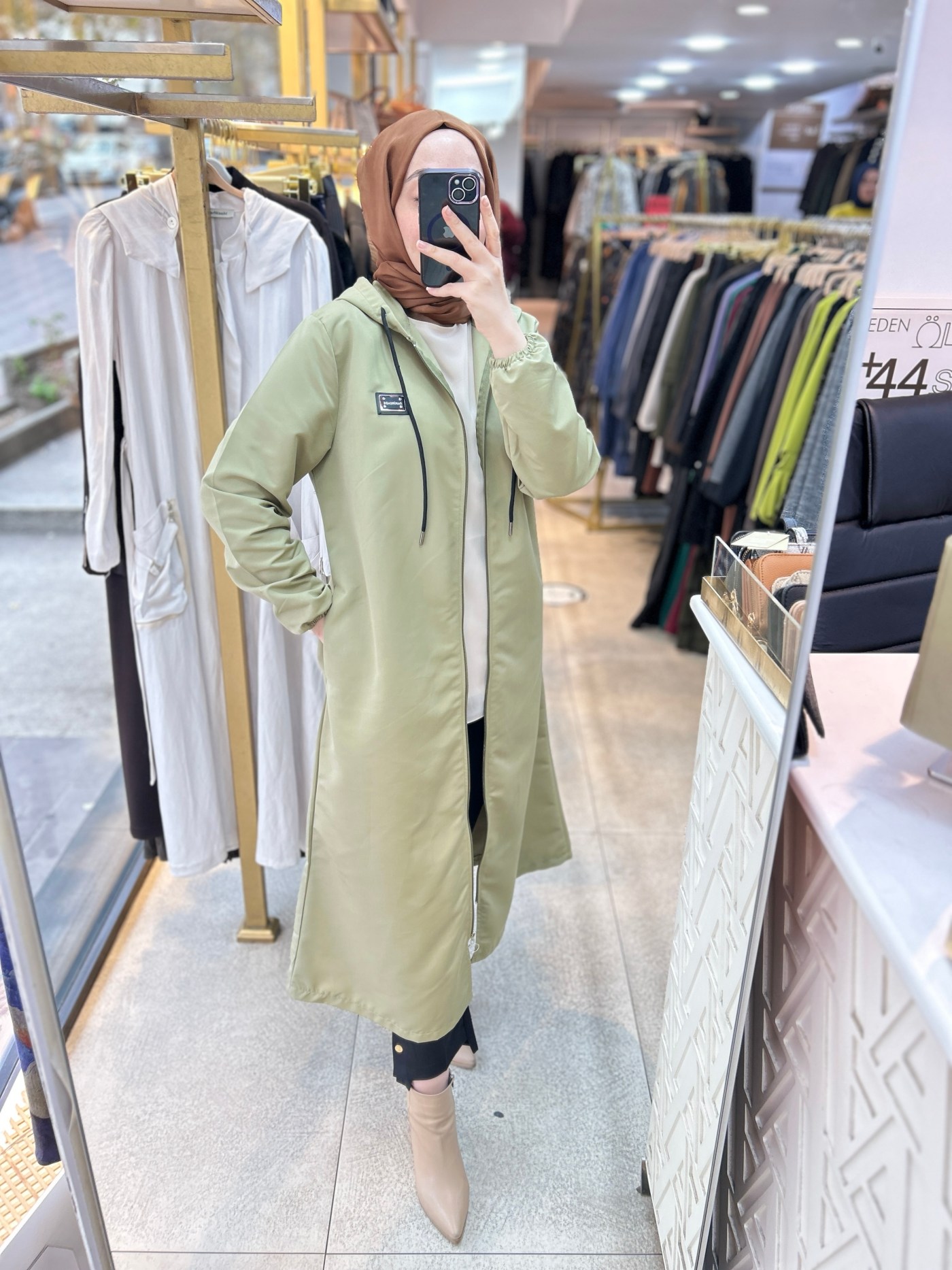 Cepli Kapşonlu Trençkot 1507