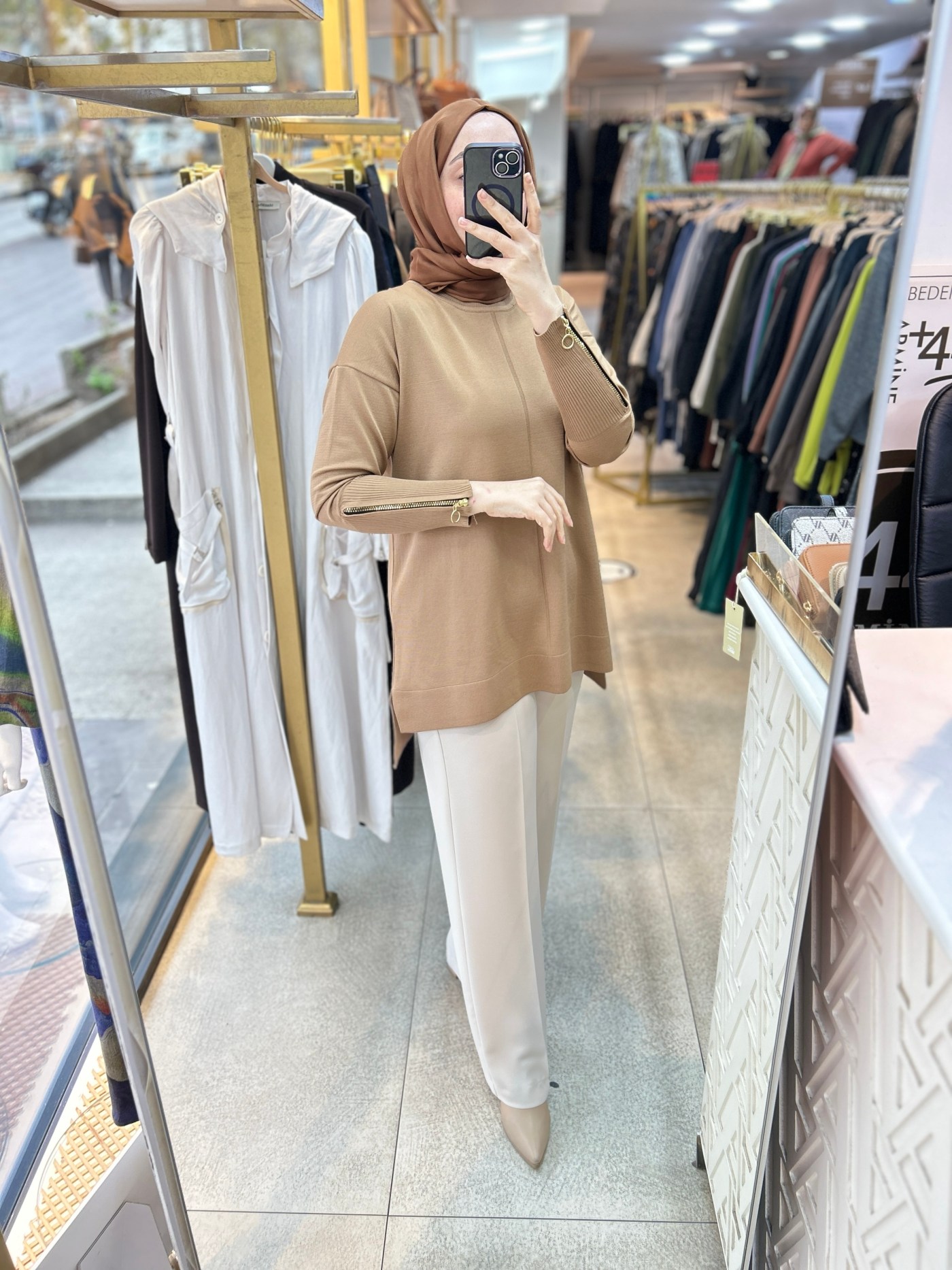 0333 Kol Fermuar Detaylı Tunik