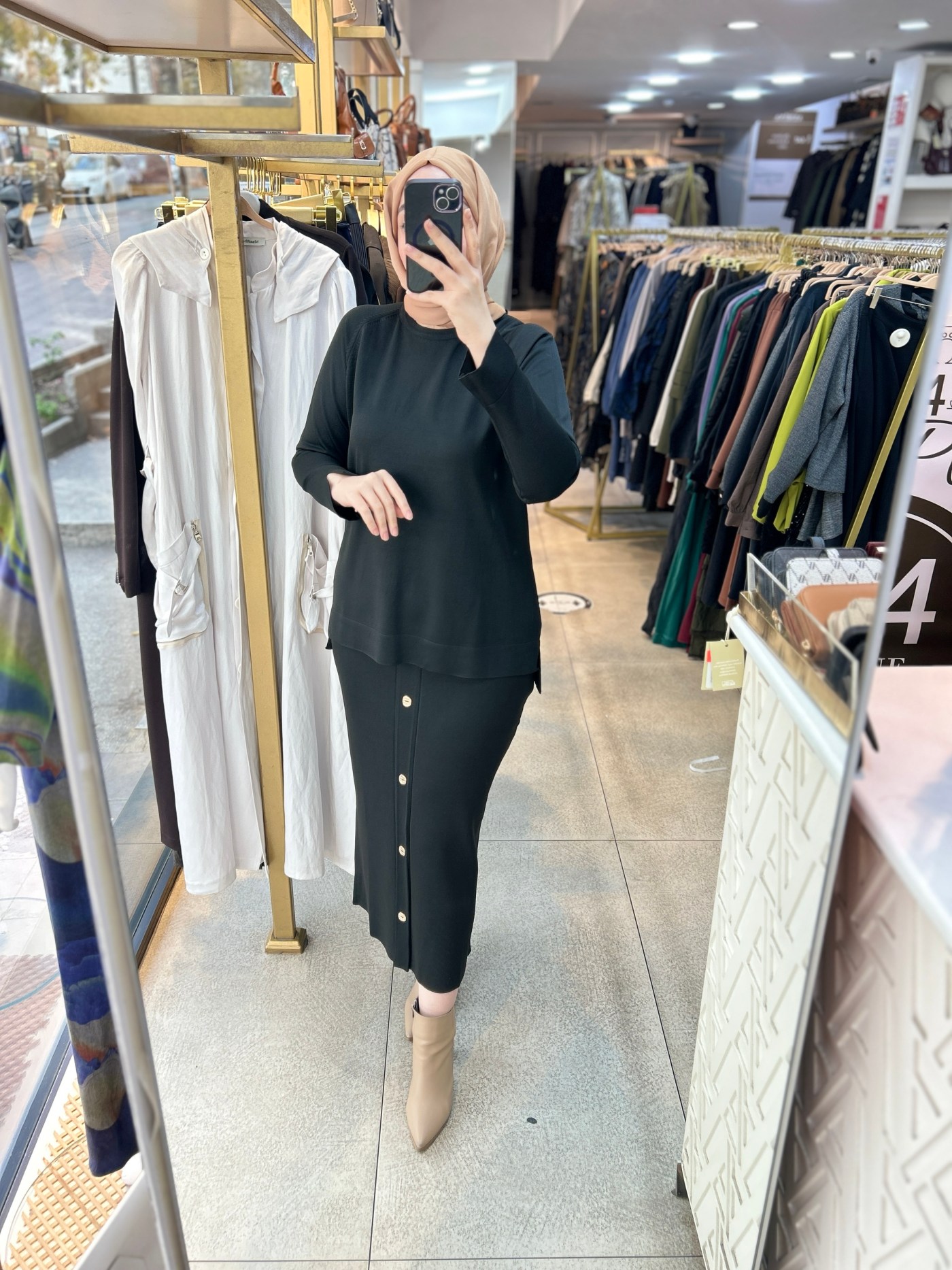 35332 Düğme Detaylı Takım