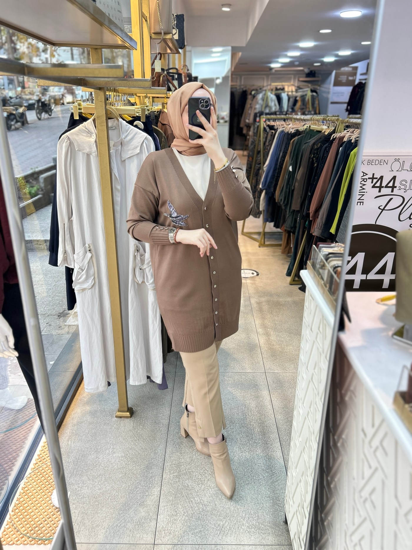 3207 Kuş Detaylı Tunik