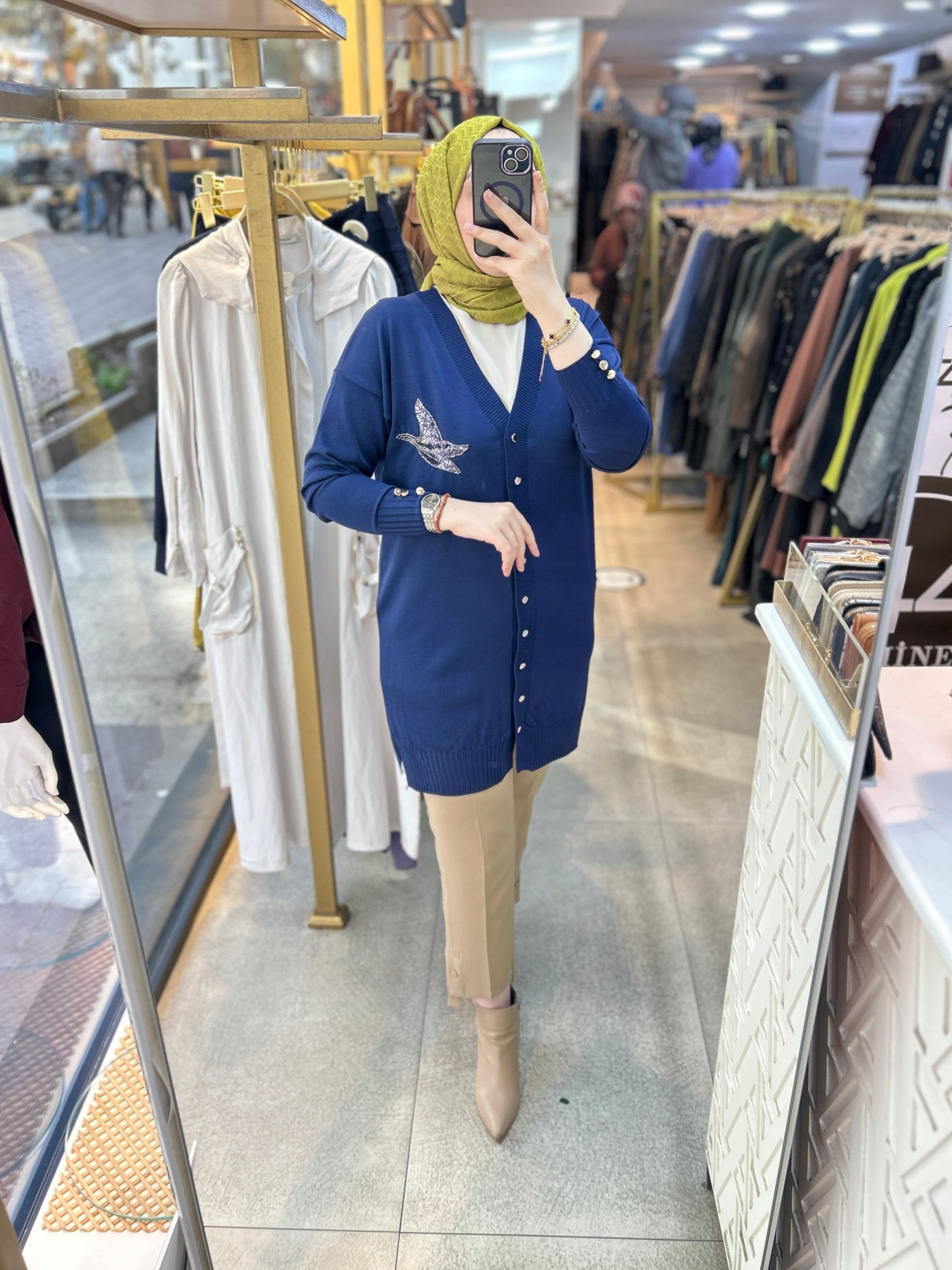 3207 Kuş Detaylı Tunik