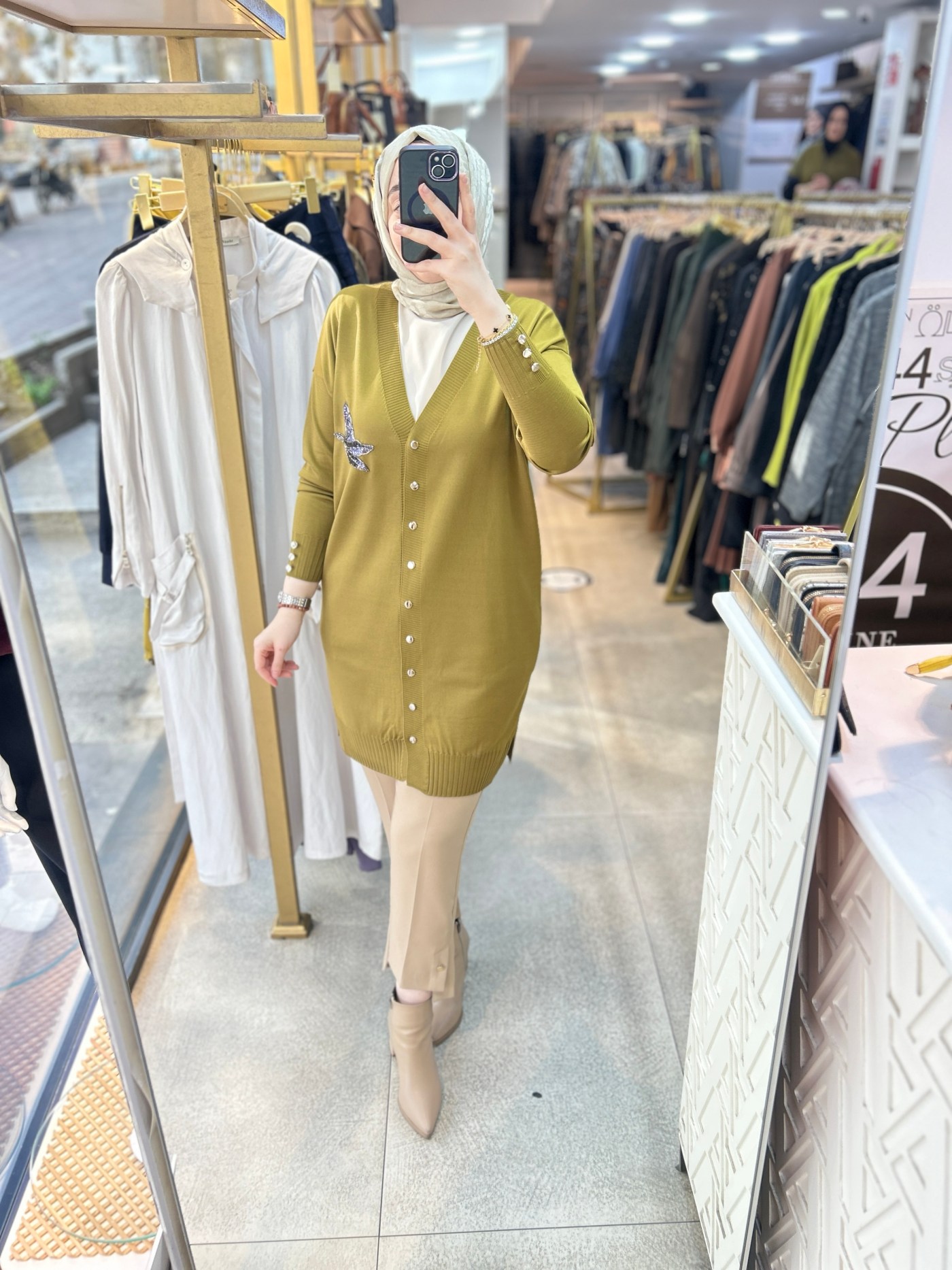 3207 Kuş Detaylı Tunik