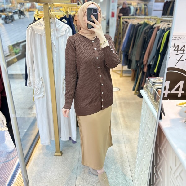 1705 KENDİSİNDEN DESENLİ TRİKO HIRKA - Görsel 5