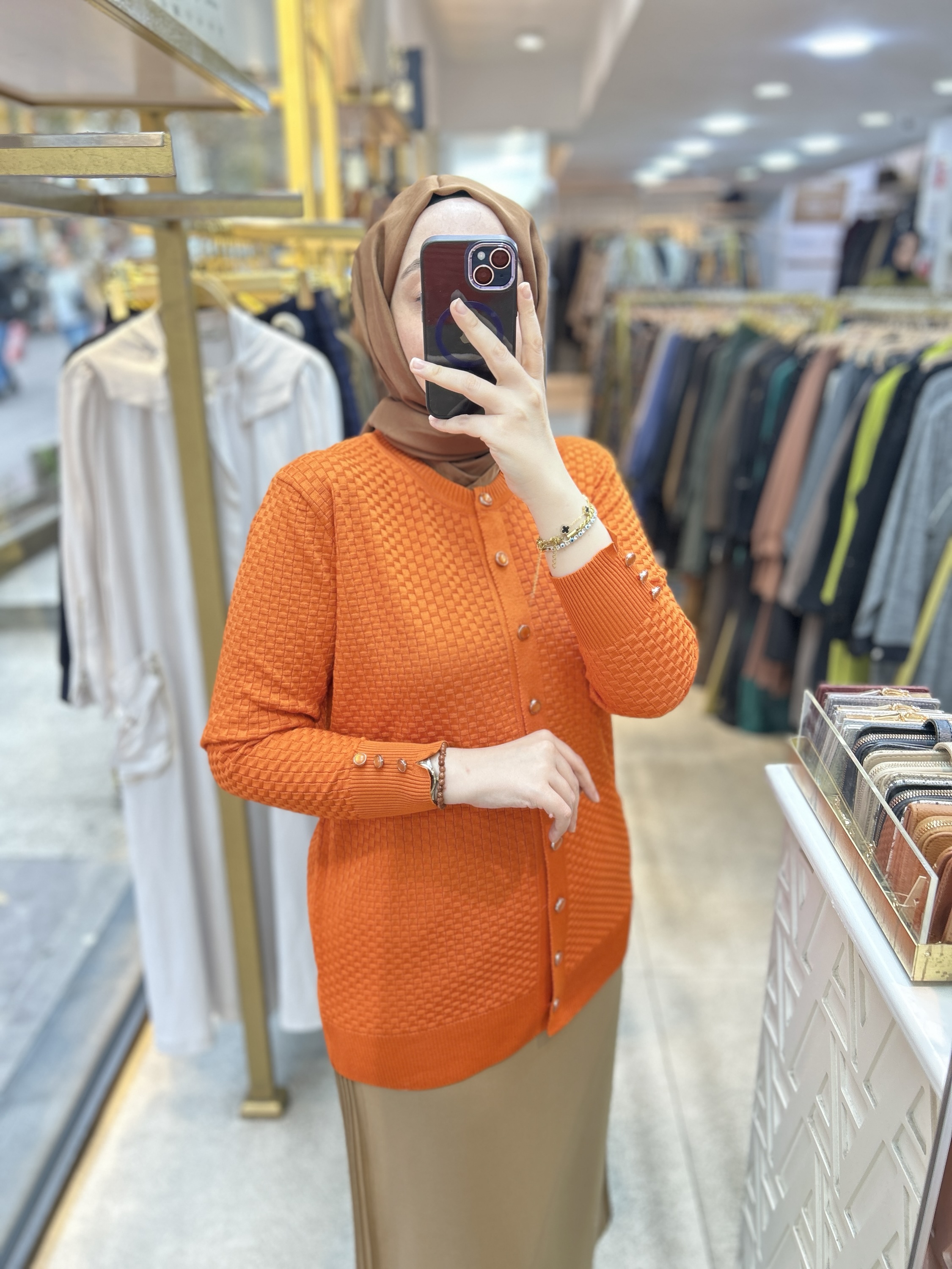 1705 KENDİSİNDEN DESENLİ TRİKO HIRKA - Görsel 22