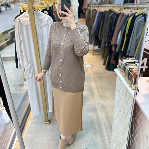 1705 KENDİSİNDEN DESENLİ TRİKO HIRKA - Görsel 10