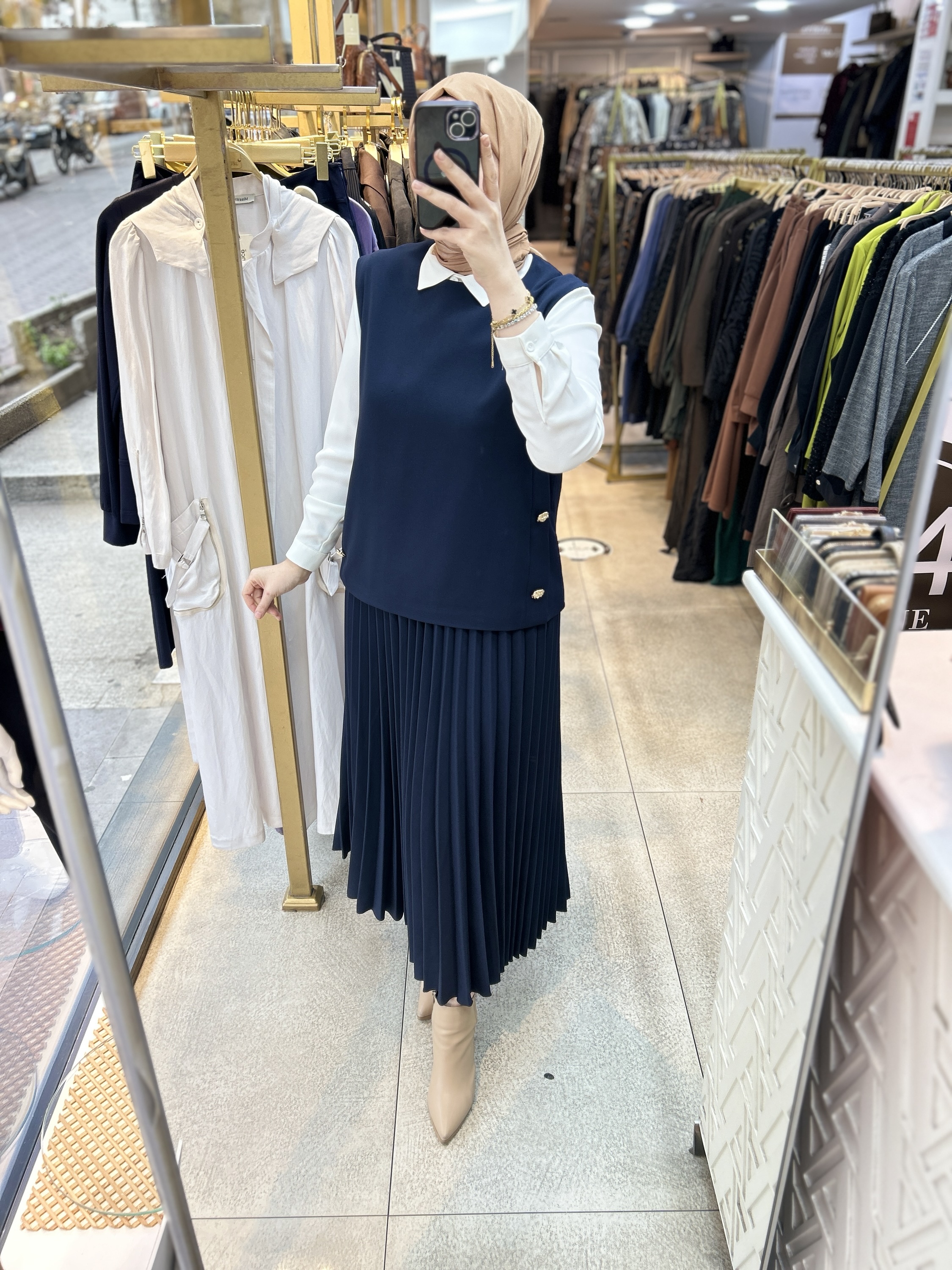 25K6007 BELLİ PİLİSELİ ETEKLİ TAKIM - Görsel 7