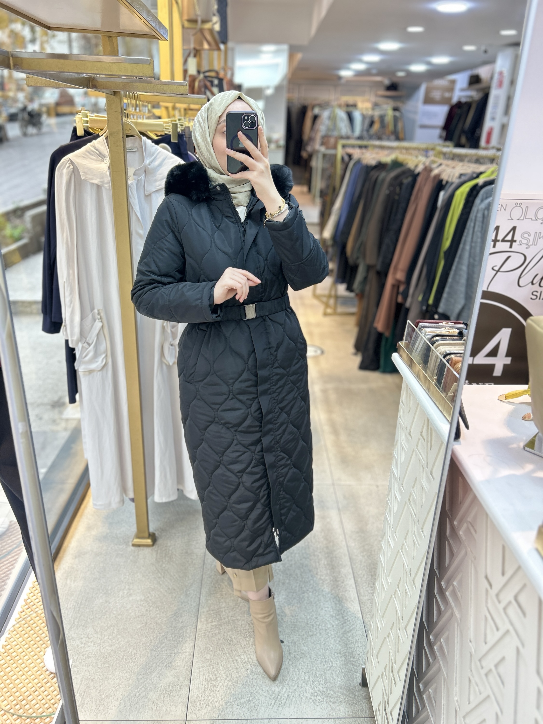 25K7001 KEMERLİ KAPŞONLU KAPİTONE MONT - Görsel 15