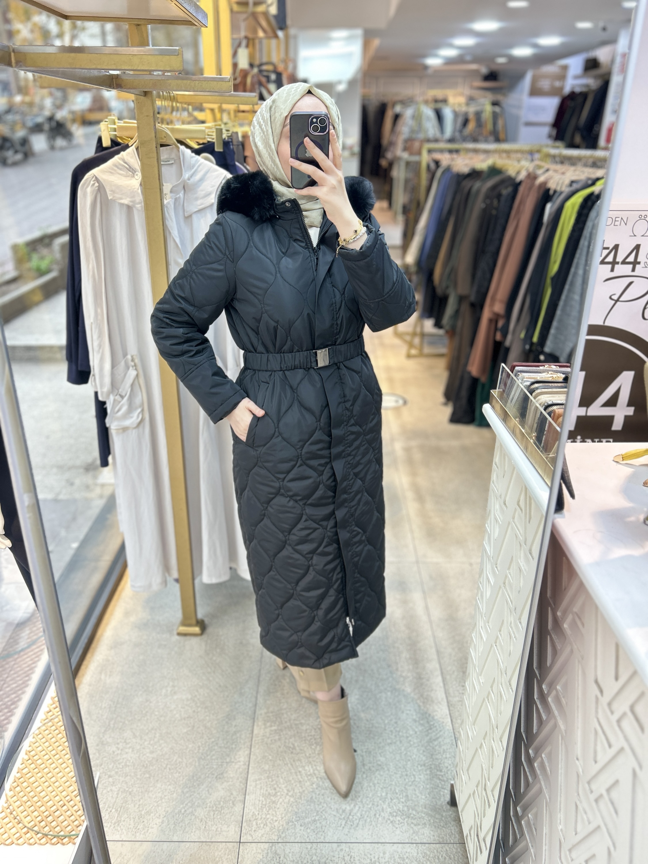 25K7001 KEMERLİ KAPŞONLU KAPİTONE MONT - Görsel 24