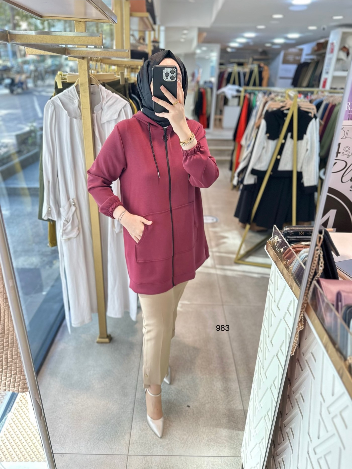 983 Oysho Kumaş Fermuarlı Kap