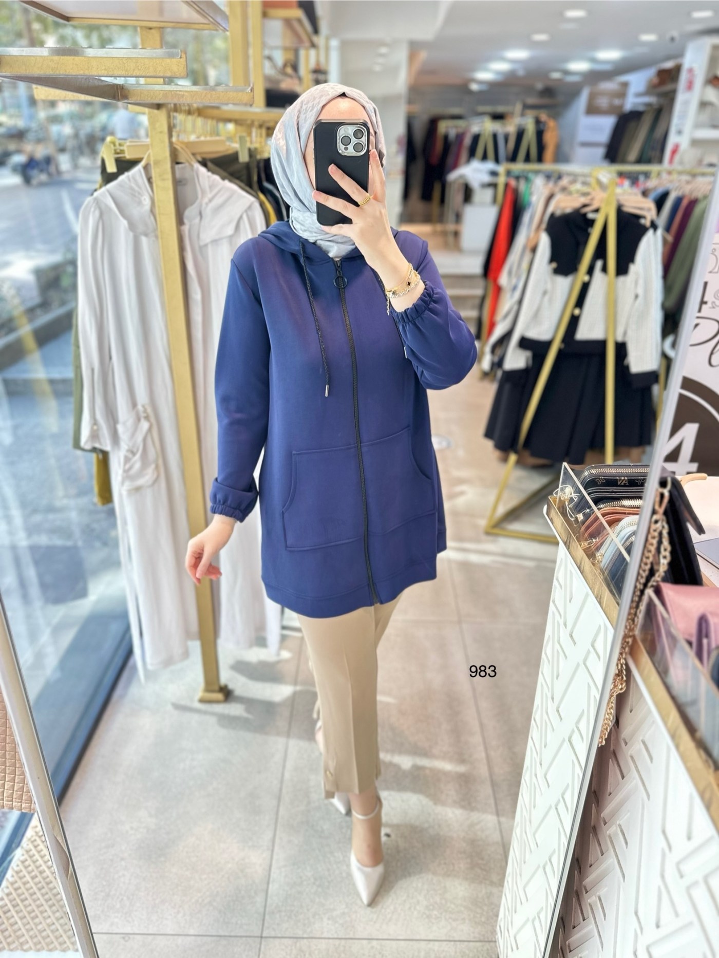 983 Oysho Kumaş Fermuarlı Kap