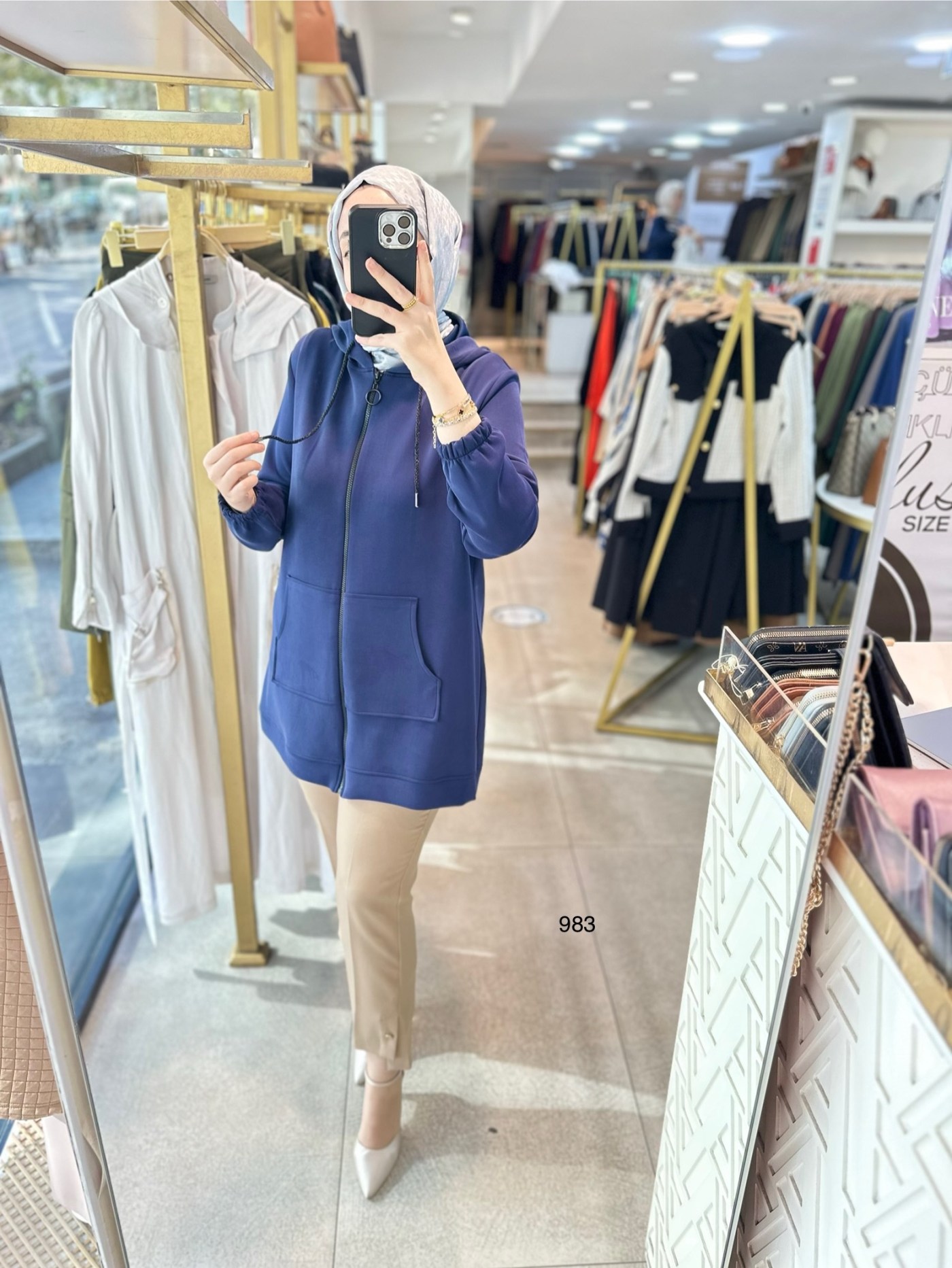 983 Oysho Kumaş Fermuarlı Kap