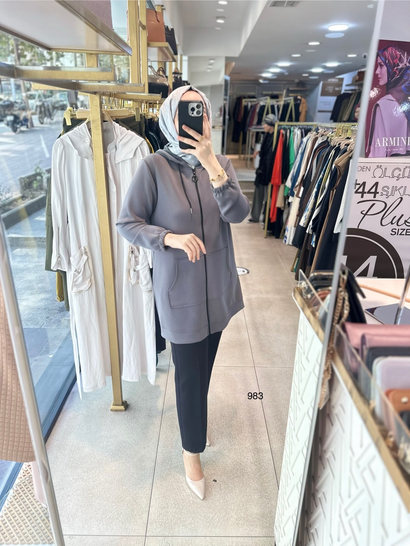 983 Oysho Kumaş Fermuarlı Kap