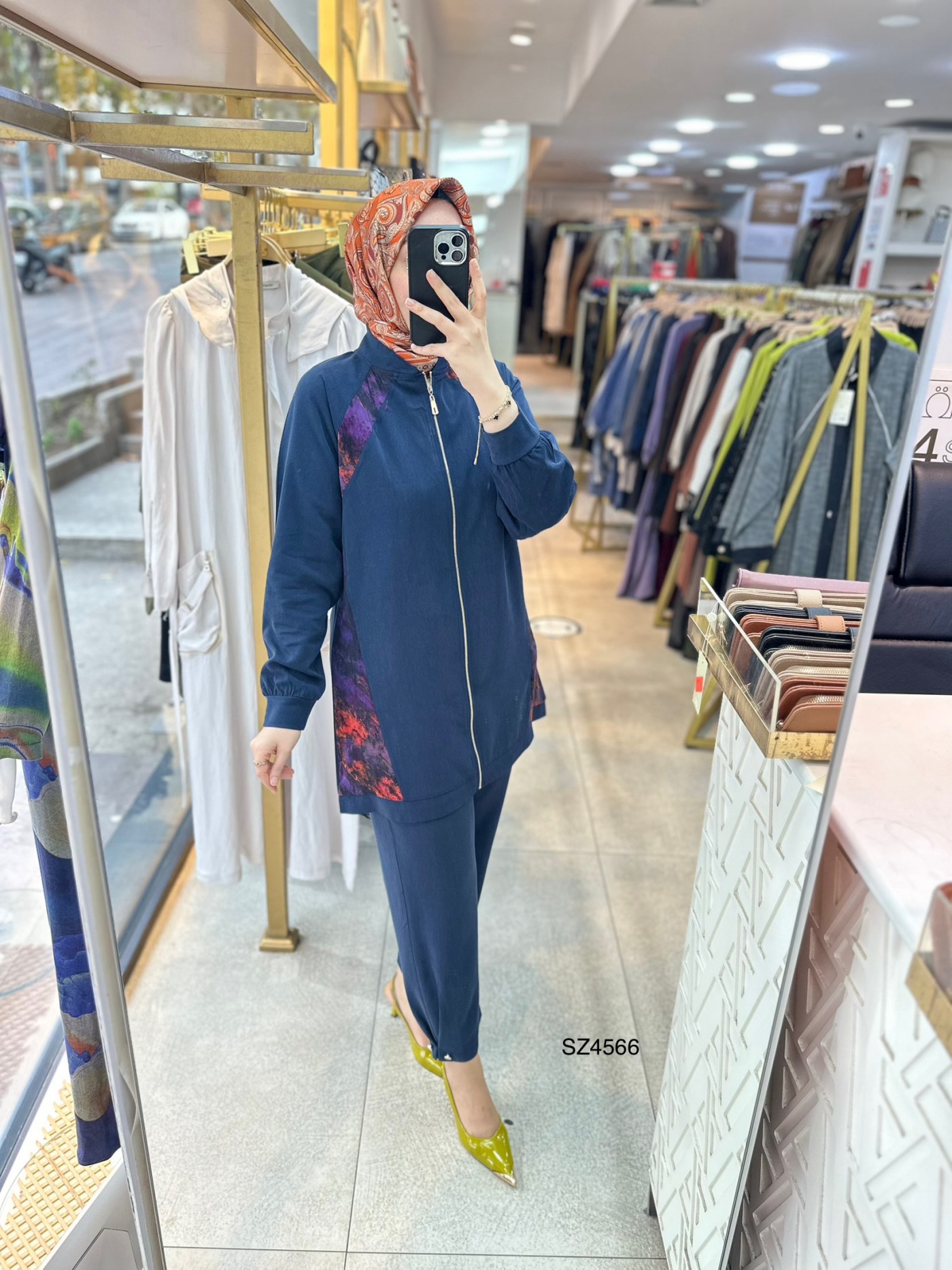 SZ4566 Desenli Fermuarlı Takım