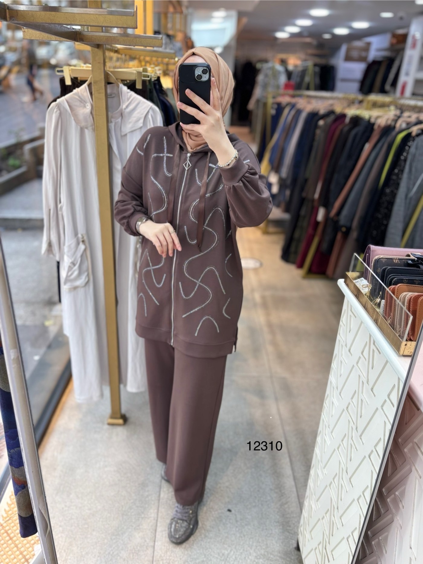 12310 Taş Detaylı Takım