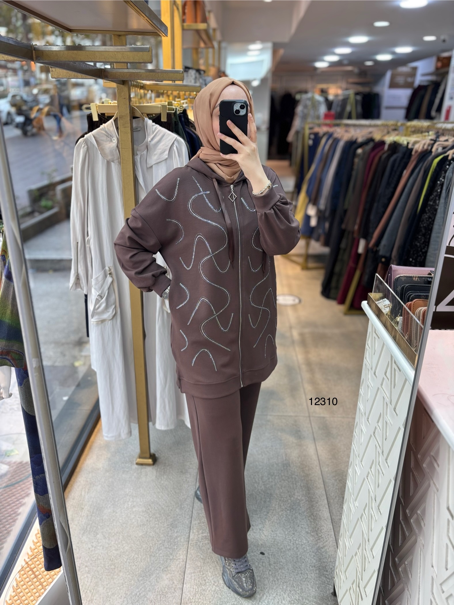 12310 Taş Detaylı Takım - Görsel 1