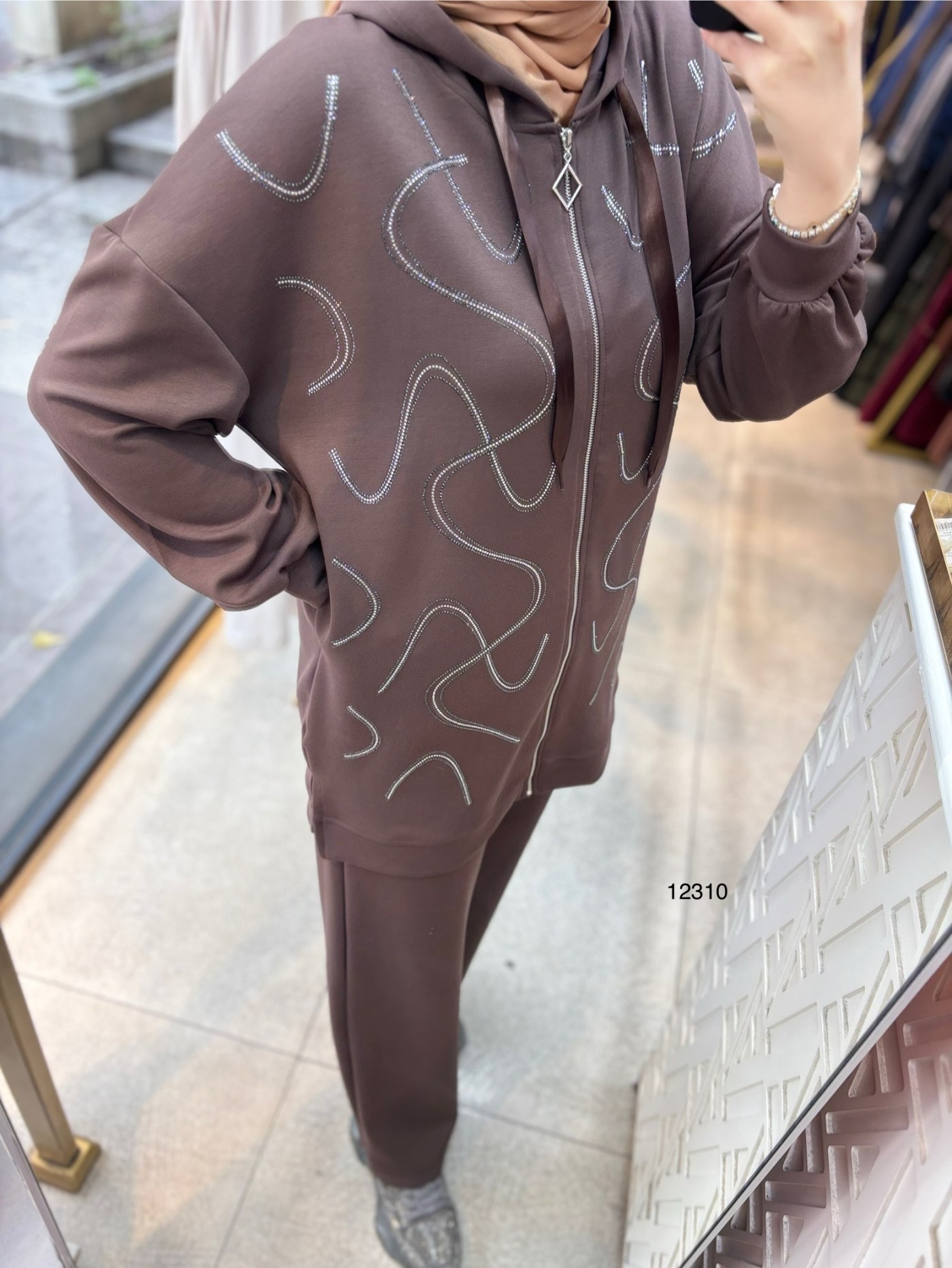 12310 Taş Detaylı Takım