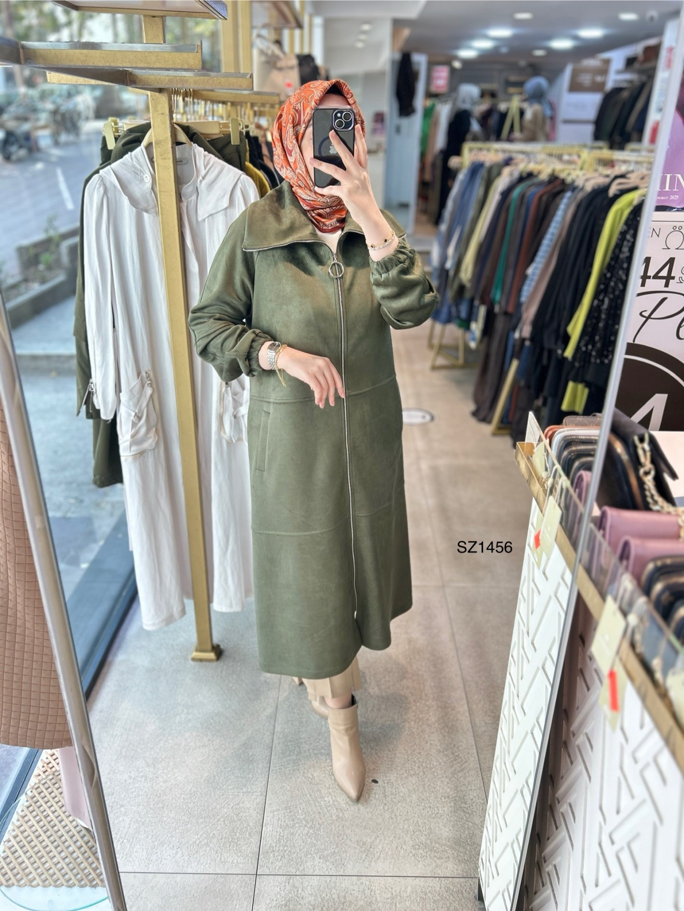 SZ1456 Fermuarlı Nubuk Kap