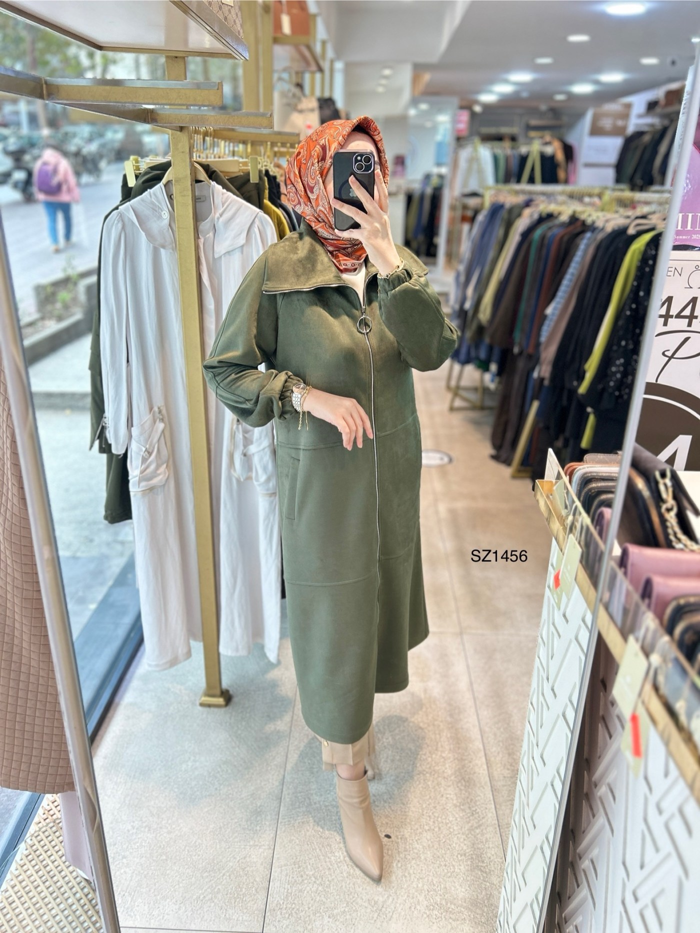 SZ1456 Fermuarlı Nubuk Kap