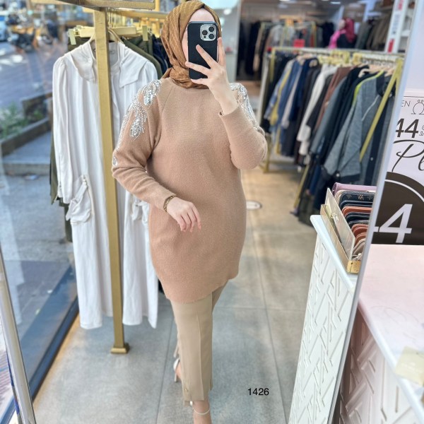 1426 Omuz Pul Detaylı Triko - Görsel 2