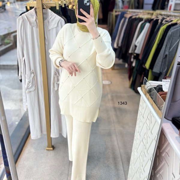 1343 Taş Detaylı Örme Triko Takım - Görsel 19