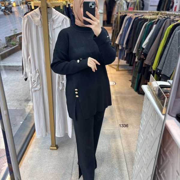 1336 Düğme Detaylı Örme Tirko Takım - Görsel 5