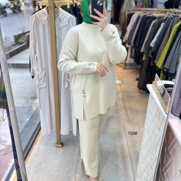 1336 Düğme Detaylı Örme Tirko Takım - Görsel 10